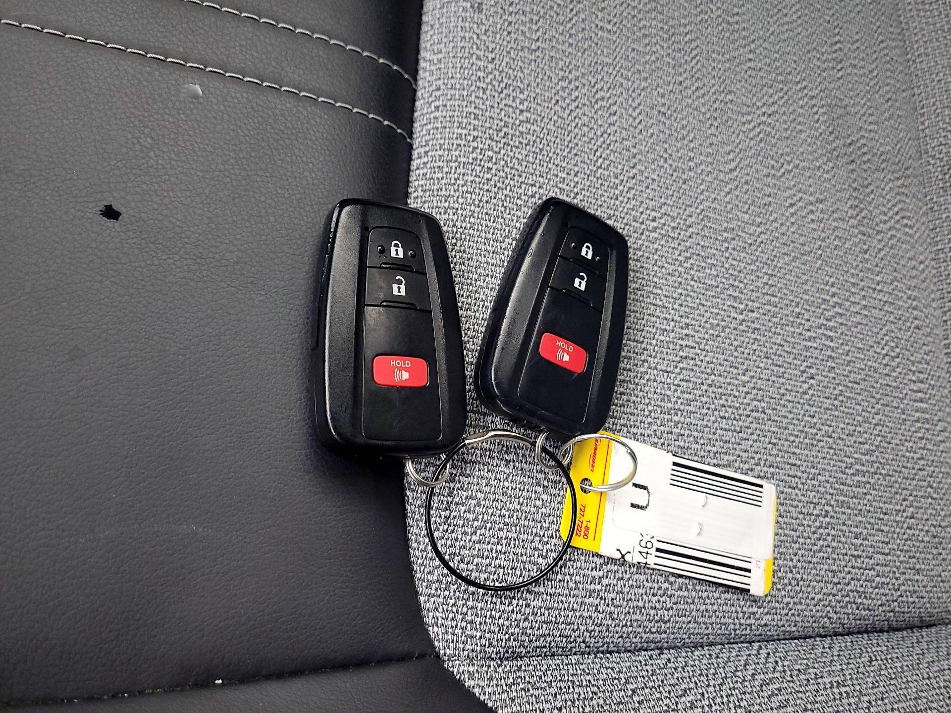 Thumbnail: 2021 Toyota Corolla - 20