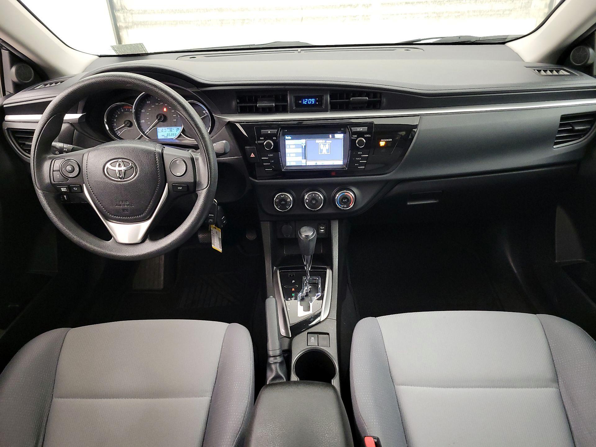 Thumbnail: 2016 Toyota Corolla - 9