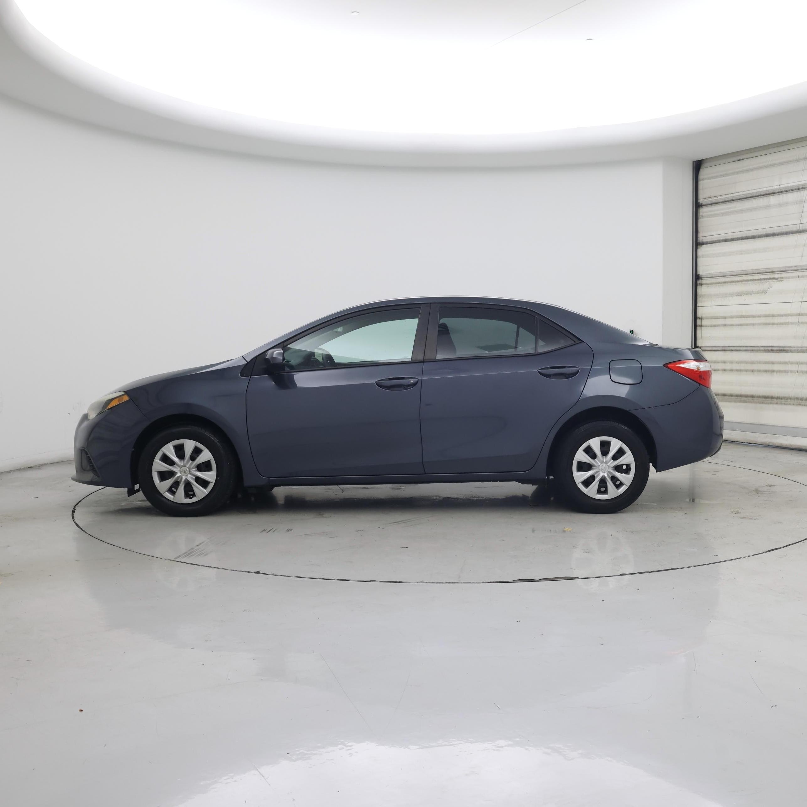 Thumbnail: 2016 Toyota Corolla - 3