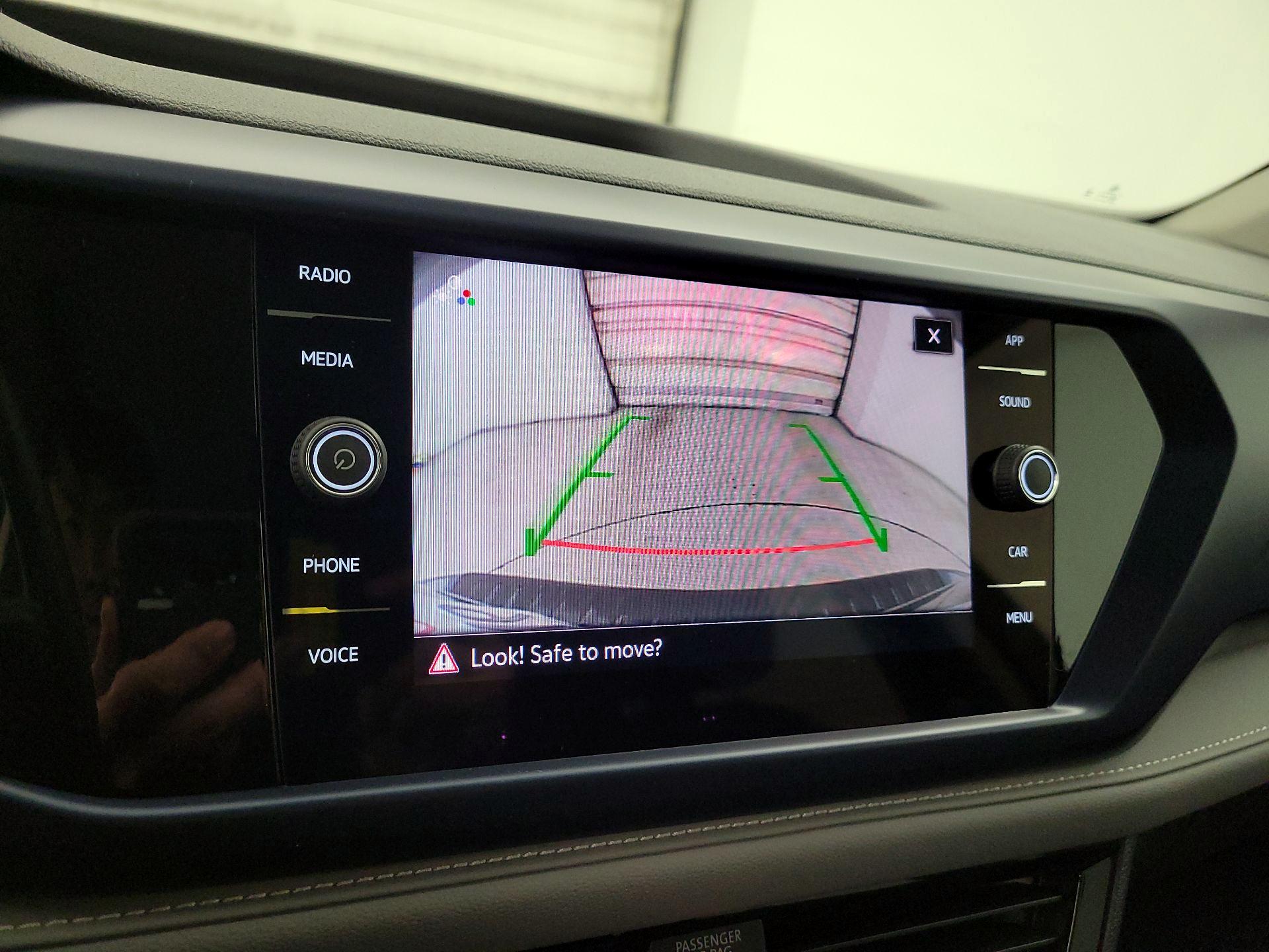 Thumbnail: 2024 Volkswagen Taos - 13