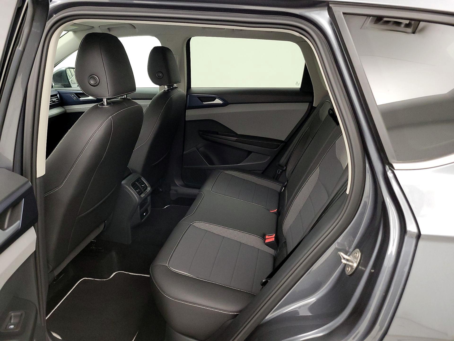 Thumbnail: 2024 Volkswagen Taos - 19