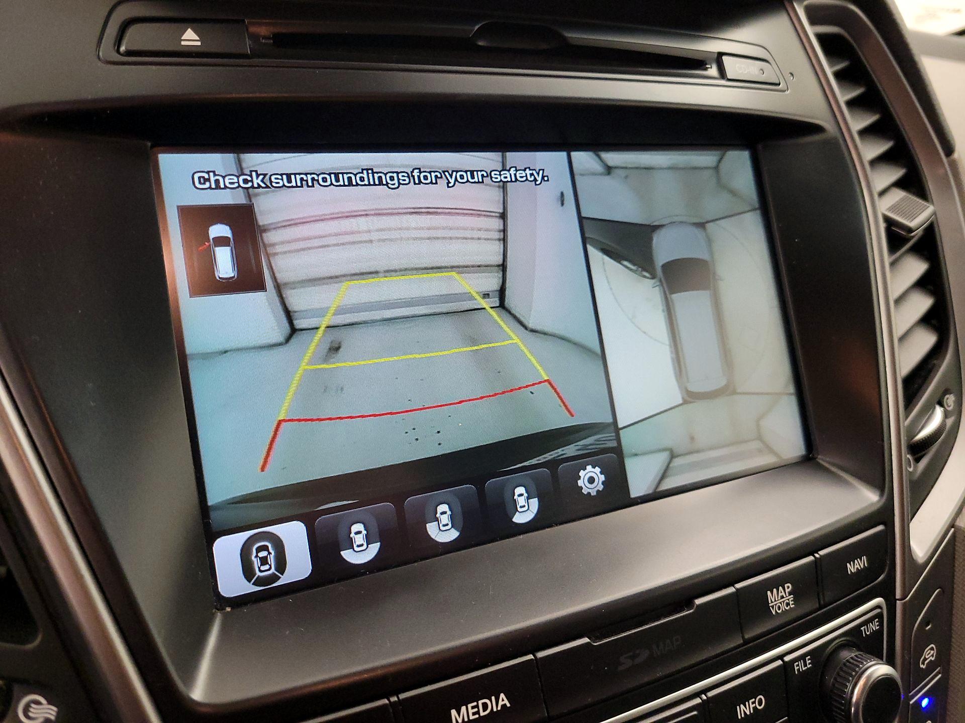 Thumbnail: 2018 Hyundai Santa Fe - 14