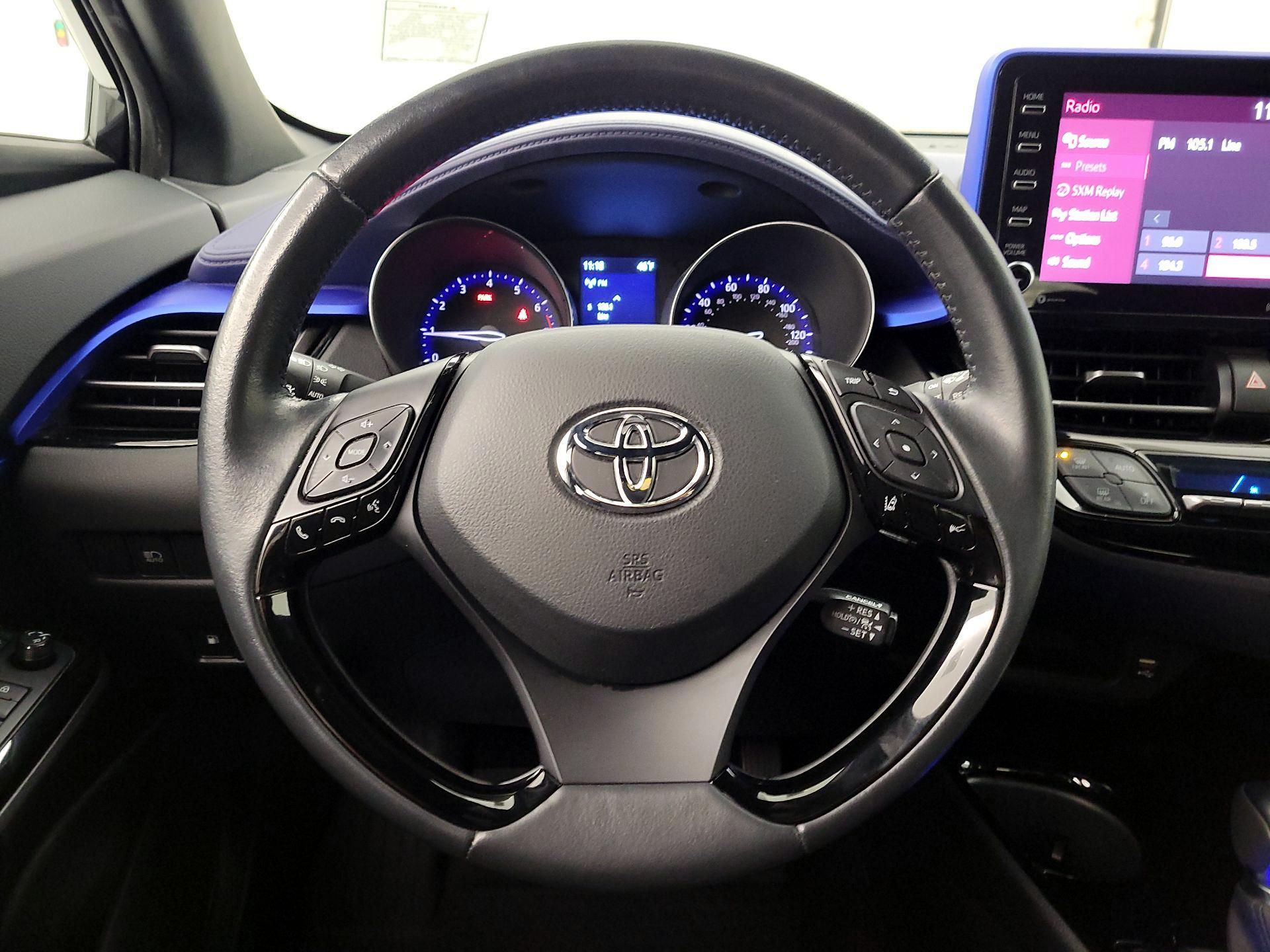 Thumbnail: 2022 Toyota C-HR - 10