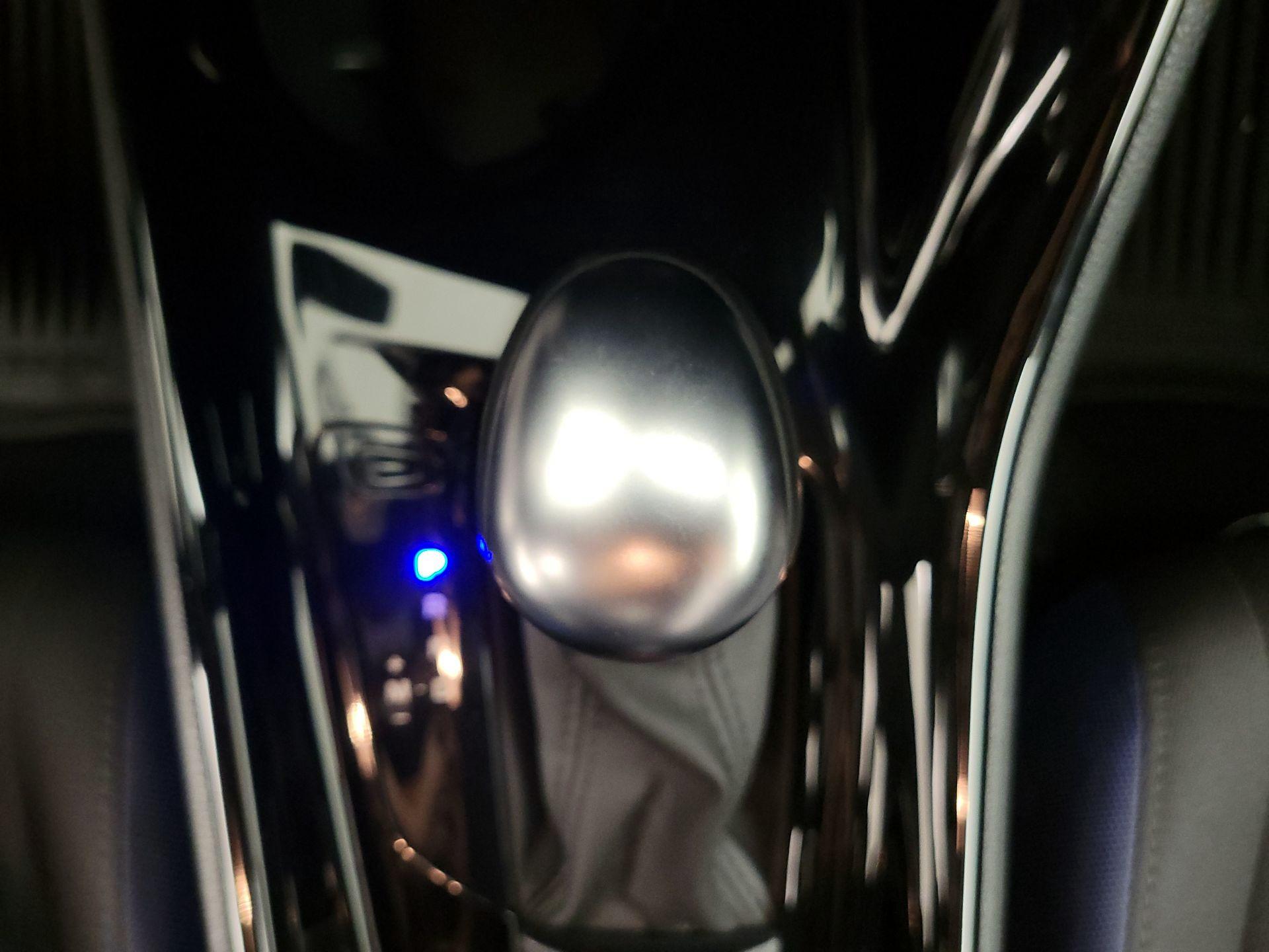 Thumbnail: 2022 Toyota C-HR - 17