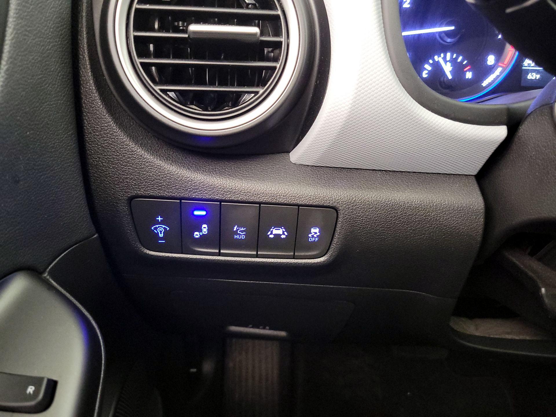 Thumbnail: 2020 Hyundai Kona - 13