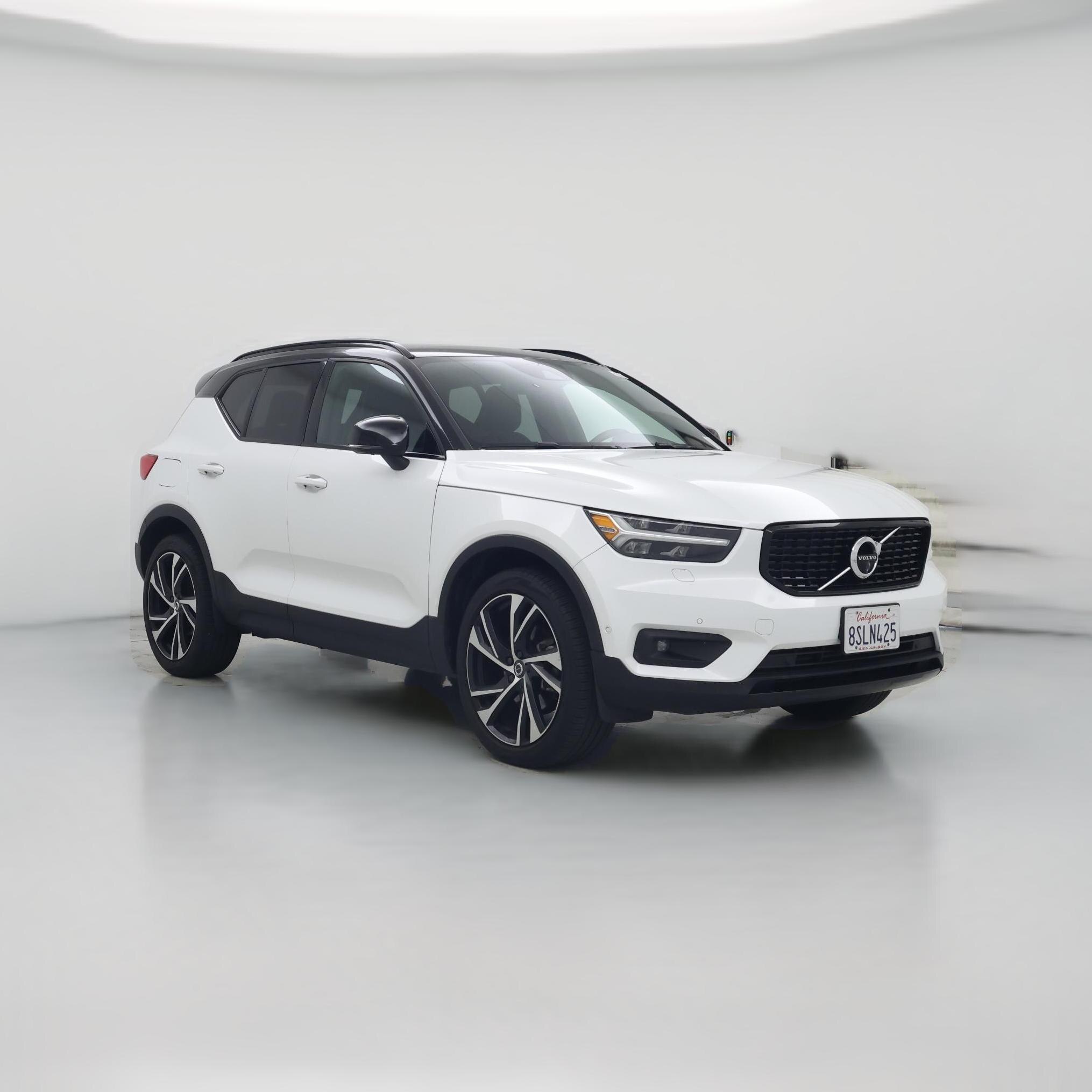 Thumbnail: 2020 Volvo XC40 - 1