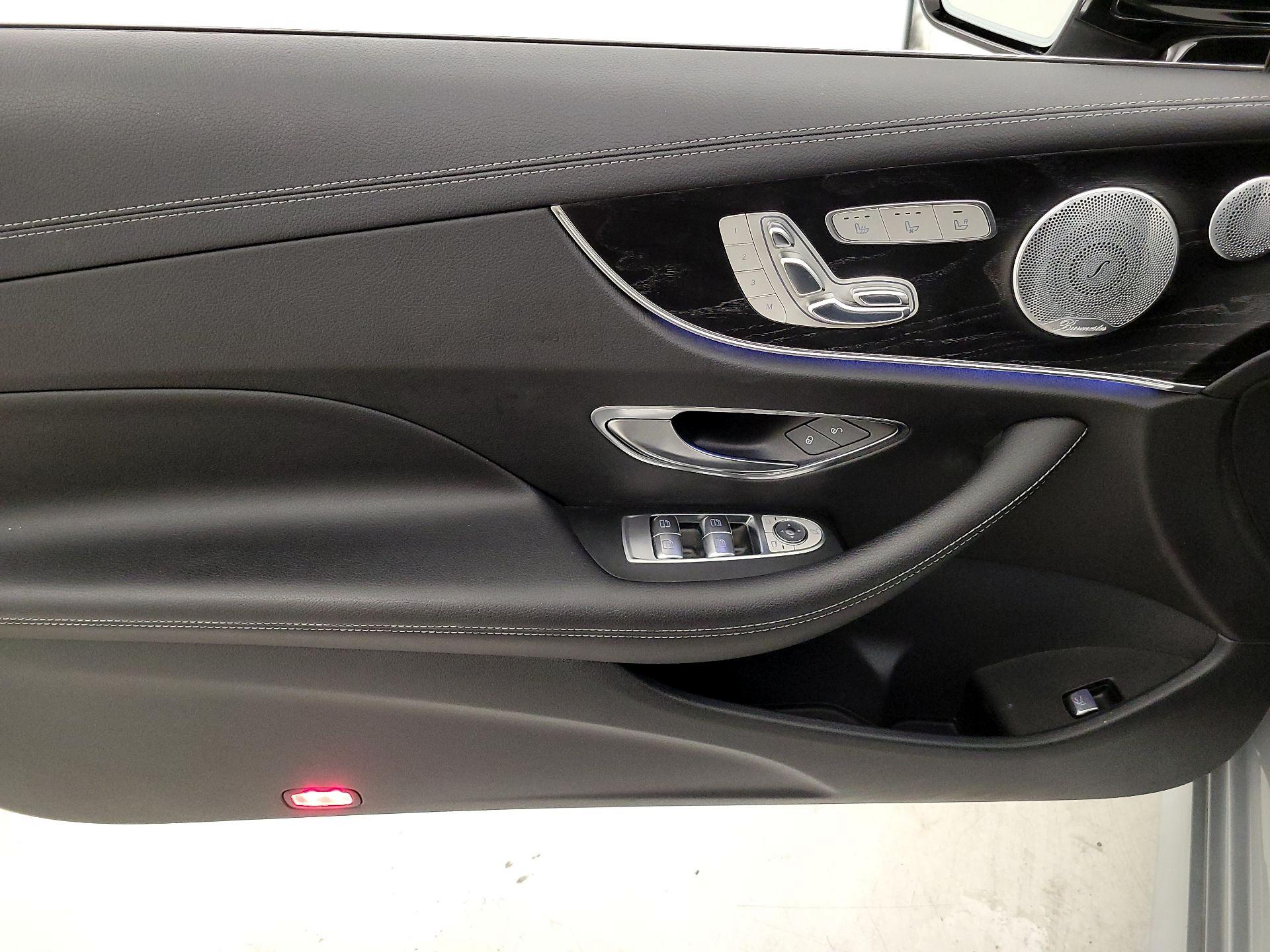 Thumbnail: 2018 Mercedes-Benz E-Class - 12