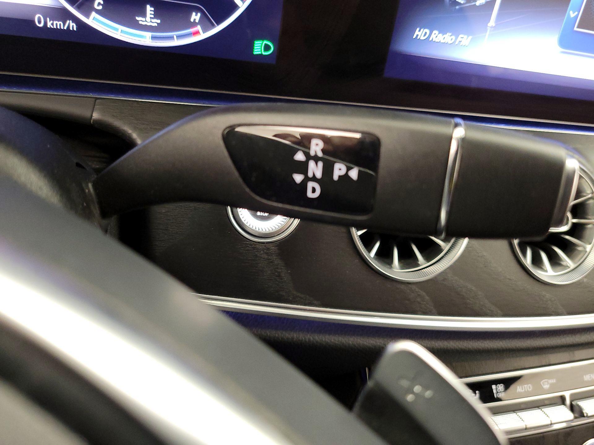 Thumbnail: 2018 Mercedes-Benz E-Class - 17