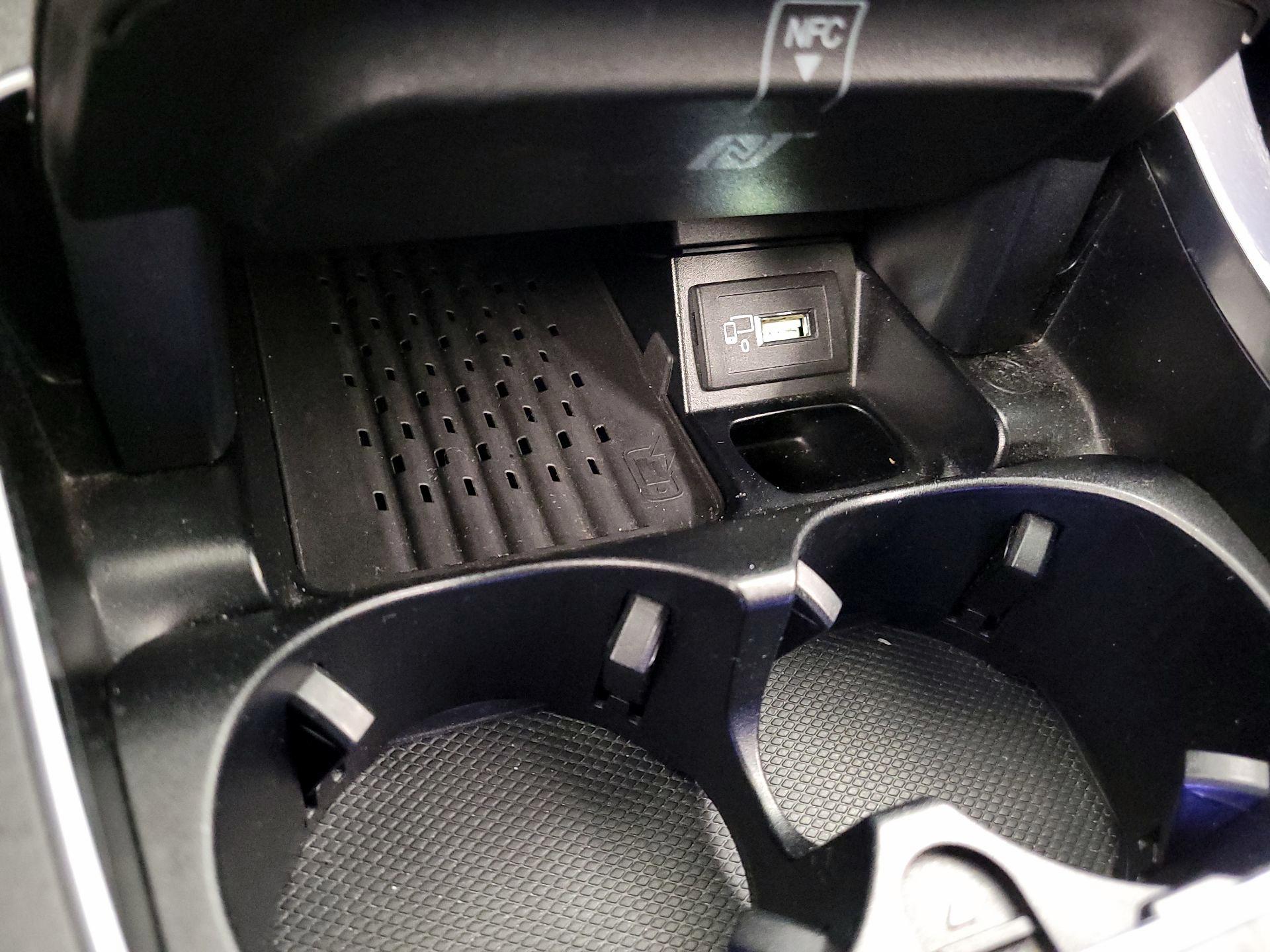 Thumbnail: 2018 Mercedes-Benz E-Class - 19