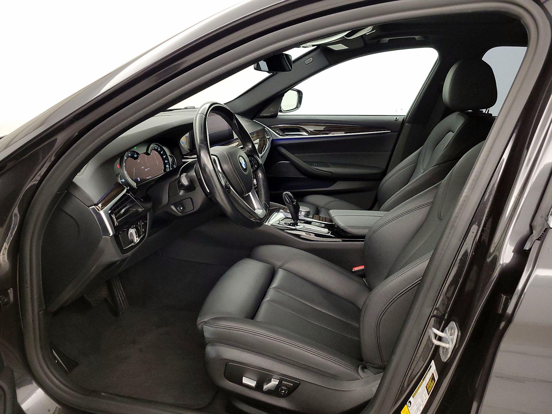 Thumbnail: 2019 BMW 5 Series - 11