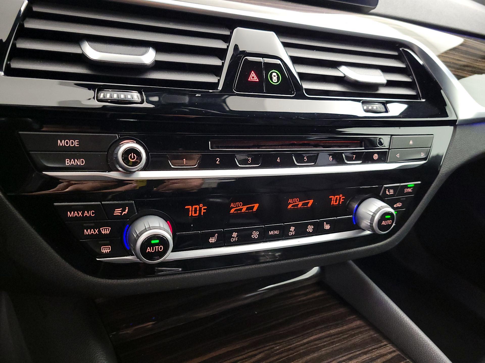 Thumbnail: 2019 BMW 5 Series - 16