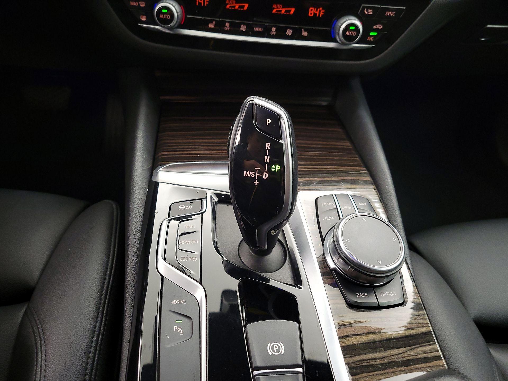 Thumbnail: 2019 BMW 5 Series - 17