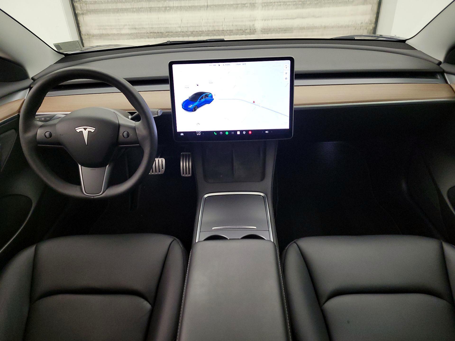 Thumbnail: 2022 Tesla Model 3 - 9