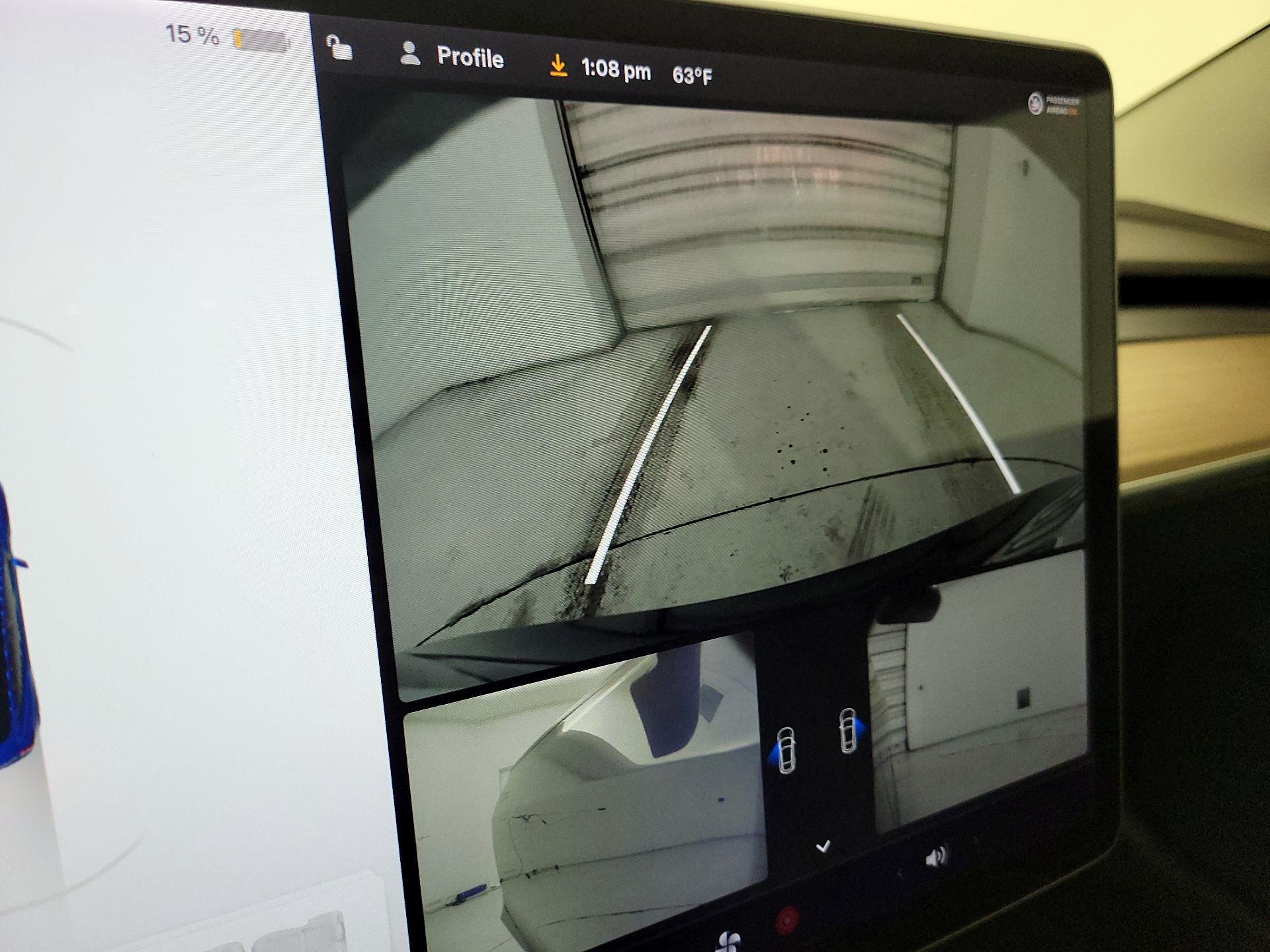 Thumbnail: 2022 Tesla Model 3 - 15