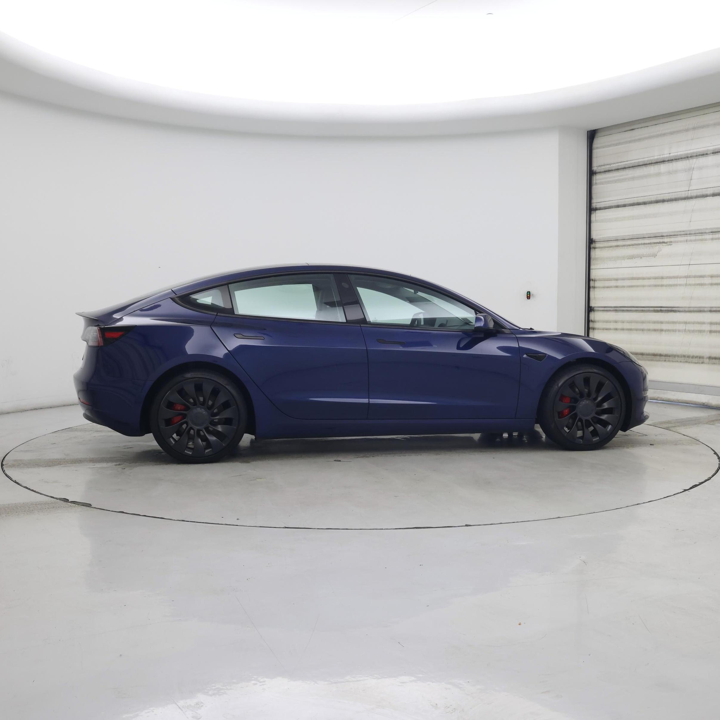 Thumbnail: 2022 Tesla Model 3 - 7