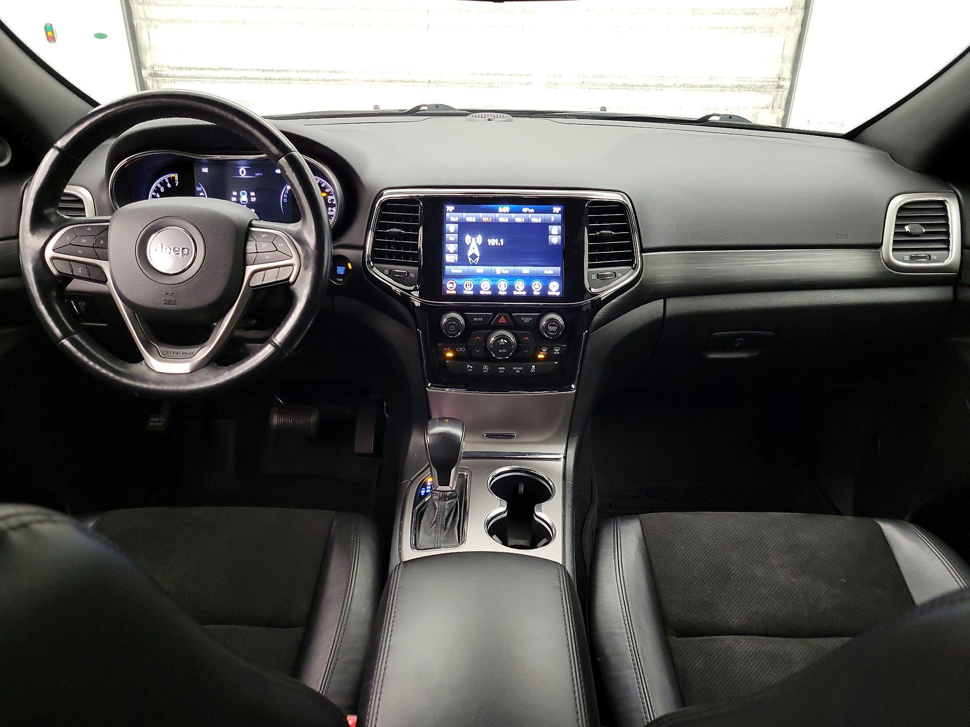 Thumbnail: 2021 Jeep Grand Cherokee - 9