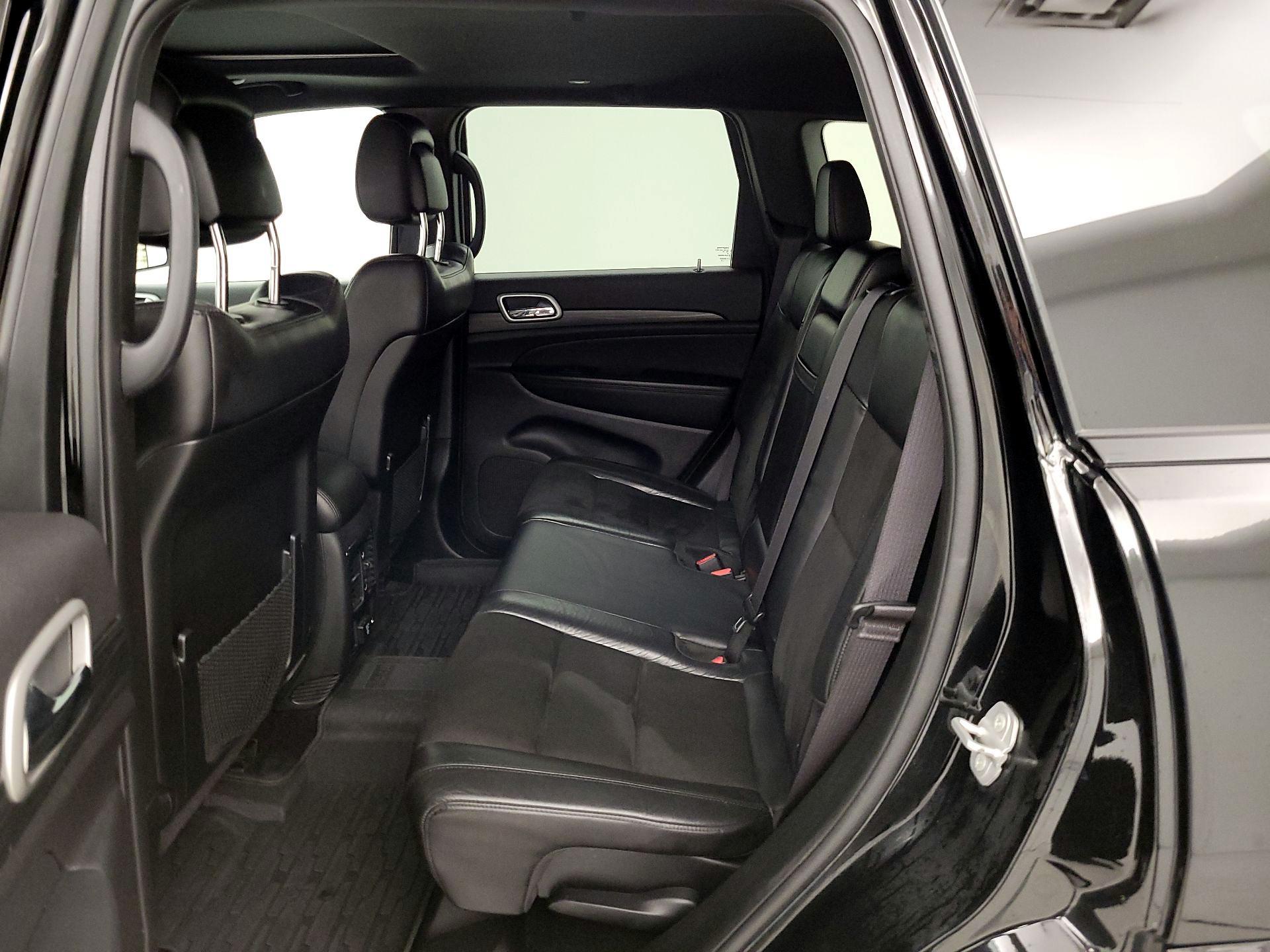 Thumbnail: 2021 Jeep Grand Cherokee - 20