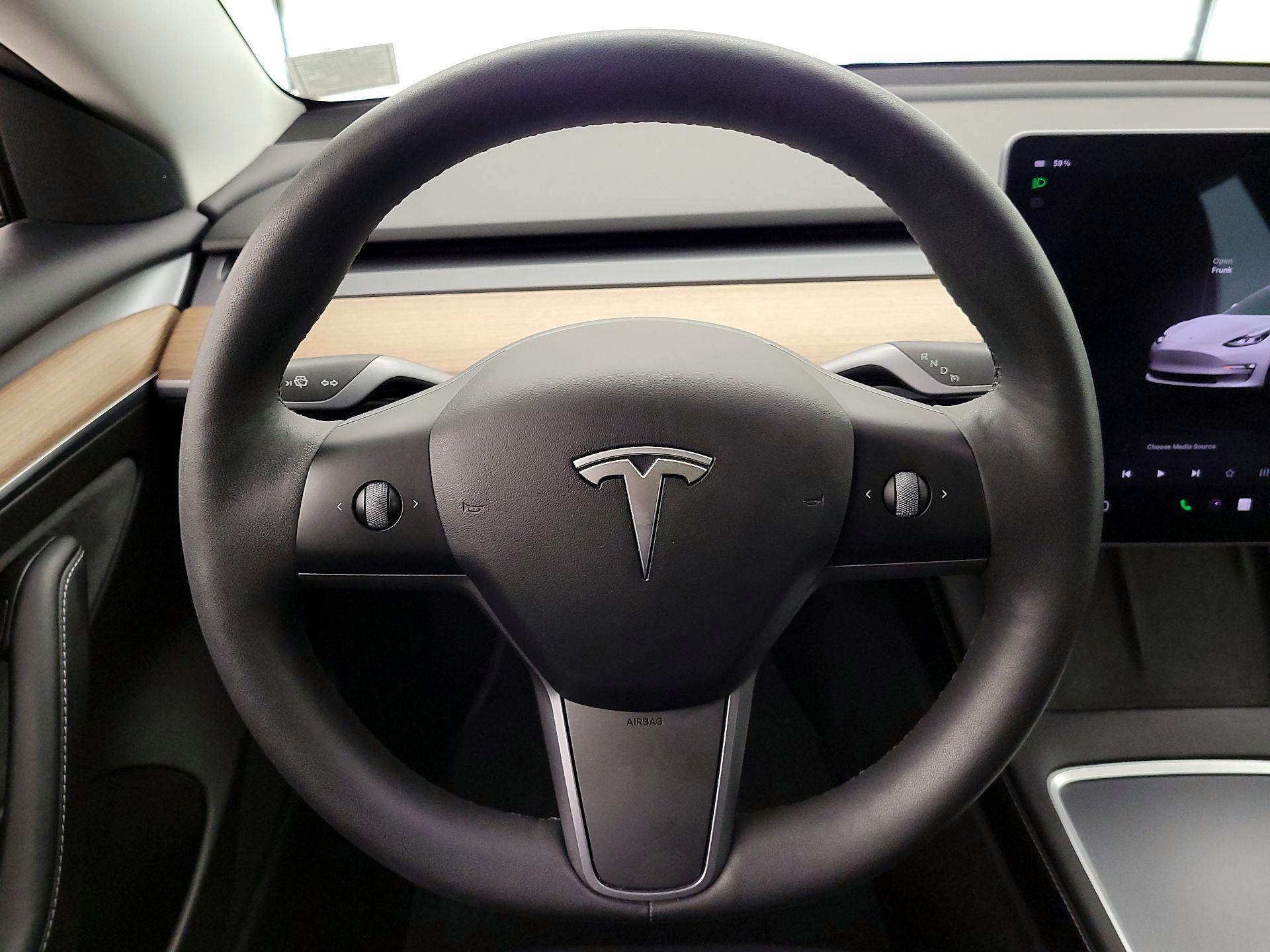 Thumbnail: 2022 Tesla Model 3 - 10