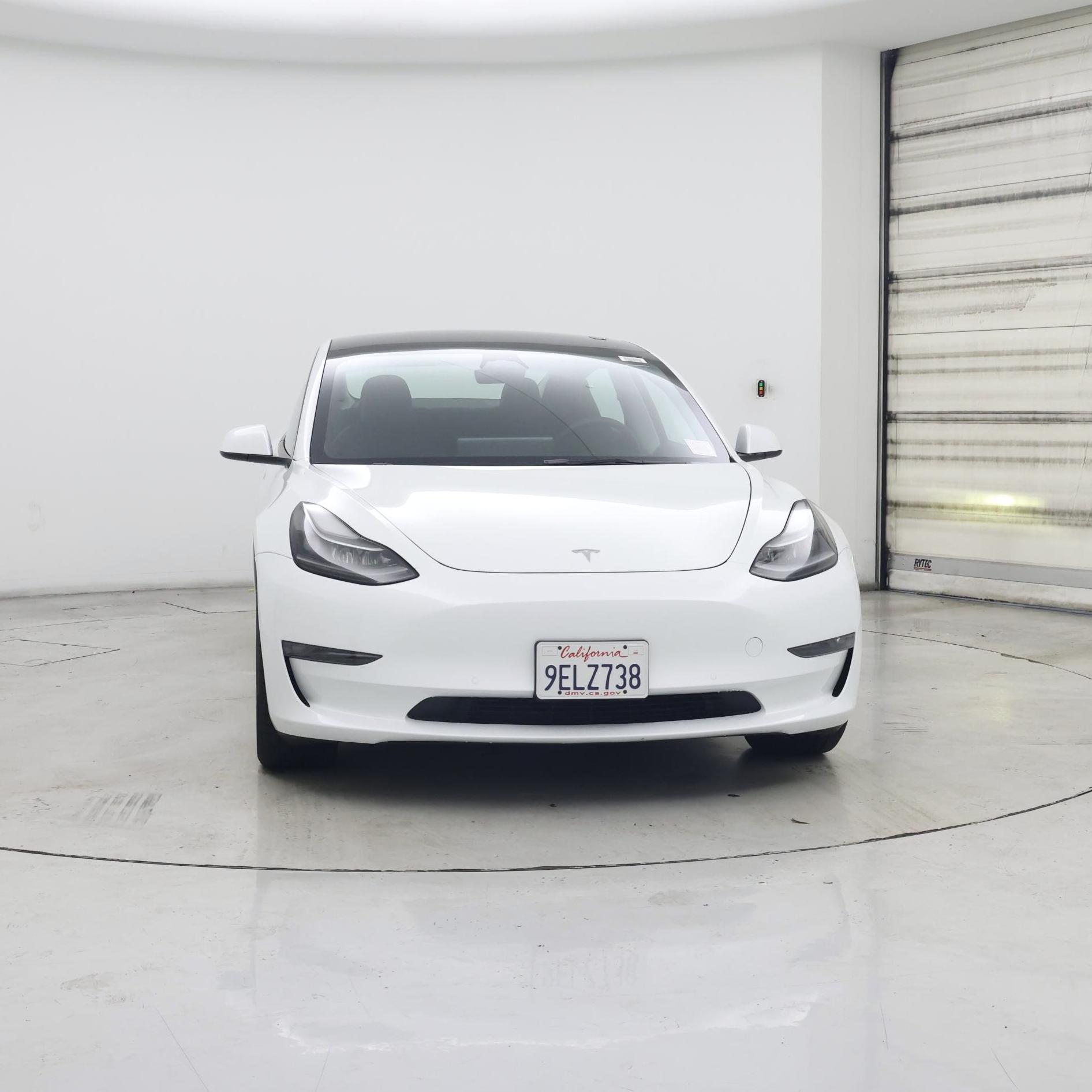 Thumbnail: 2022 Tesla Model 3 - 5