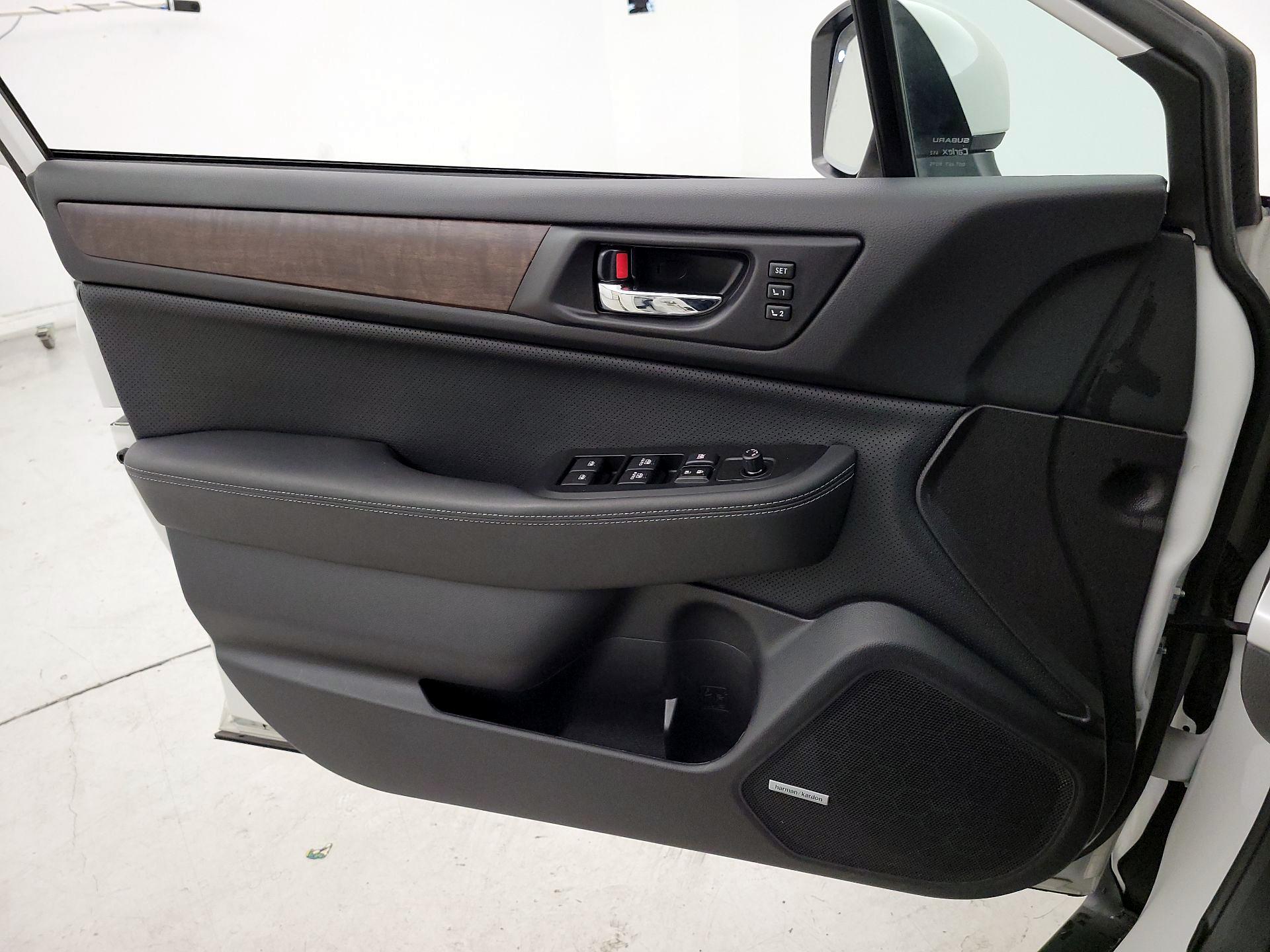 Thumbnail: 2017 Subaru Outback - 12