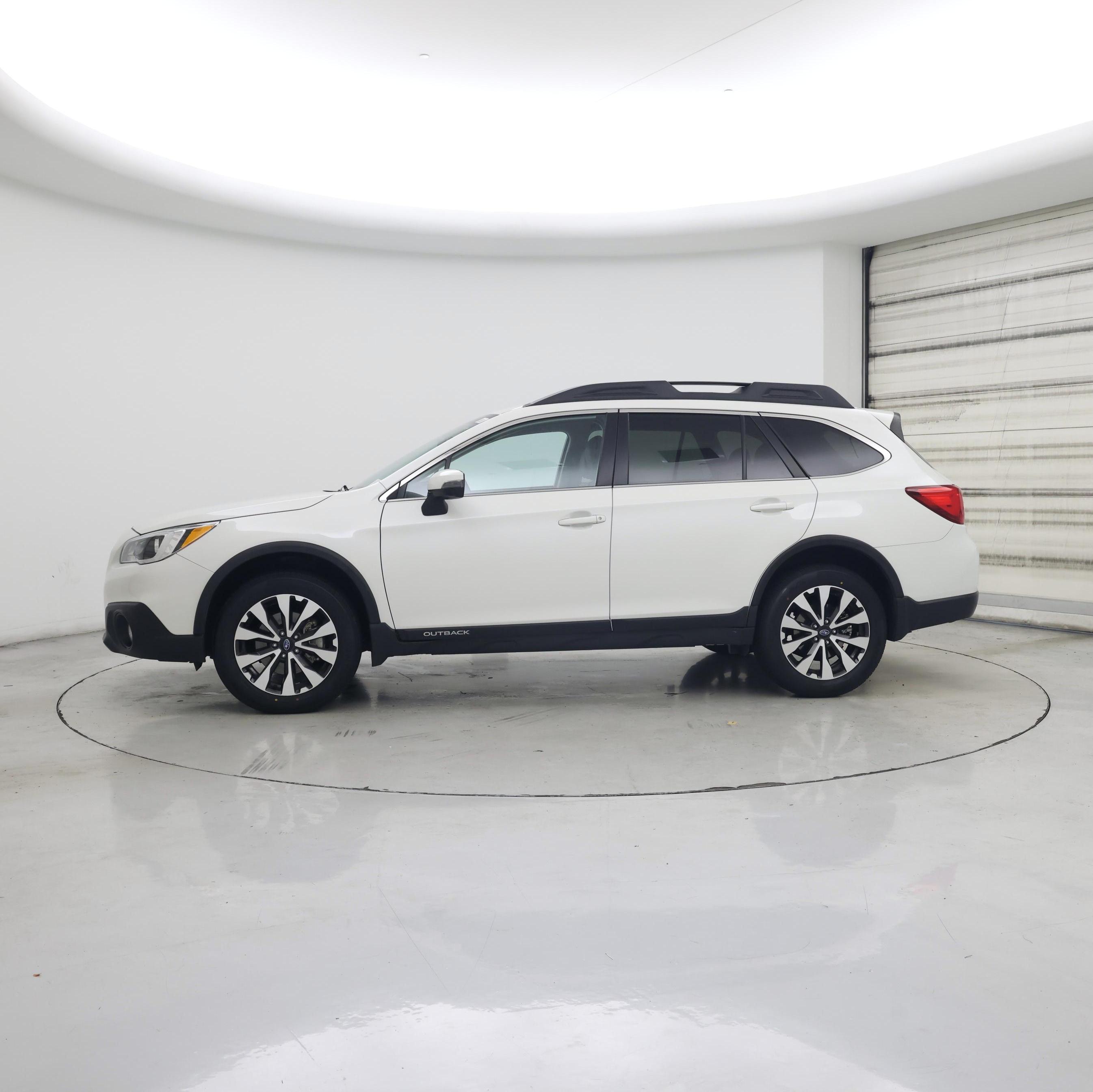 Thumbnail: 2017 Subaru Outback - 3