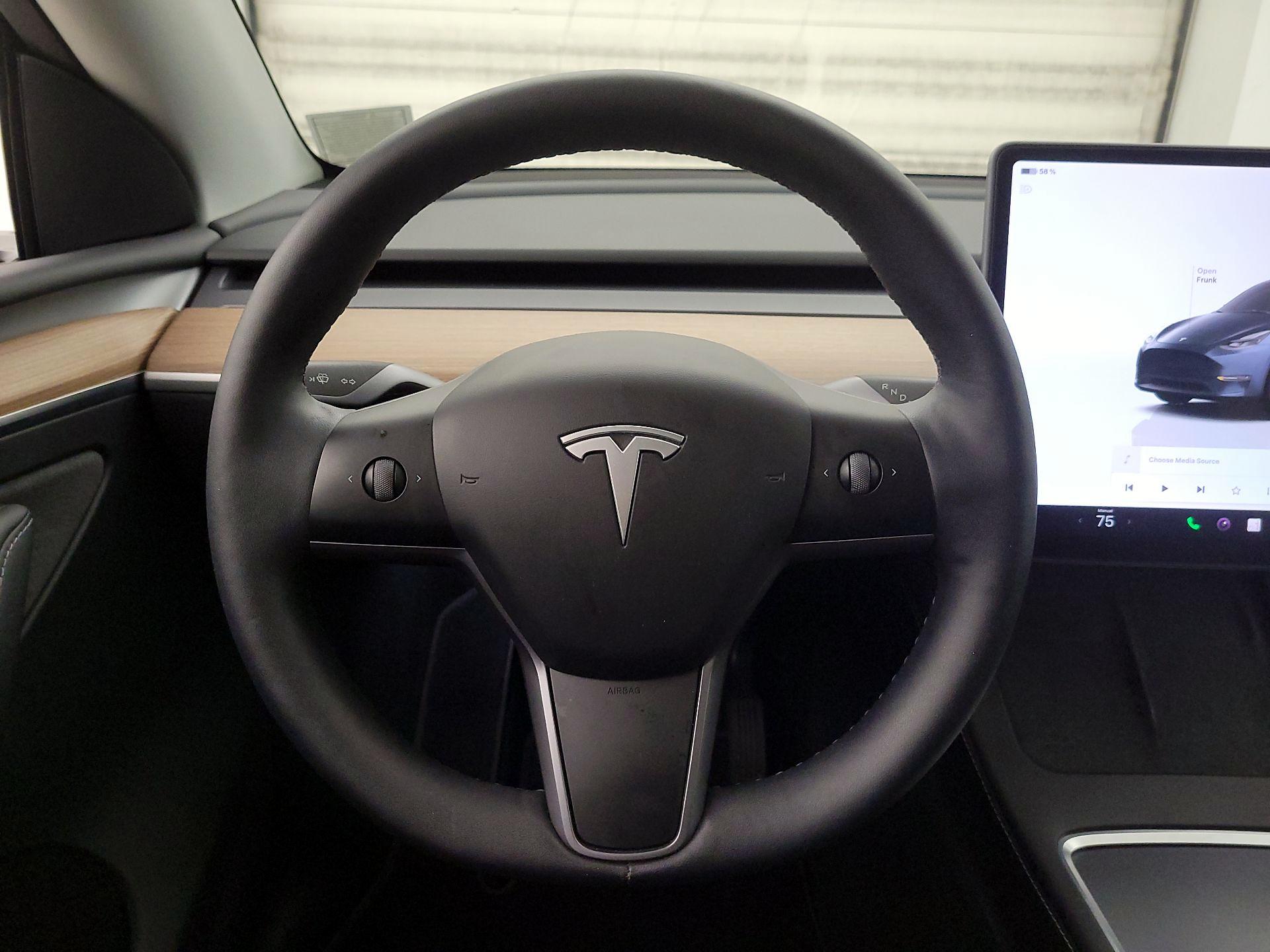 Thumbnail: 2024 Tesla Model Y - 10