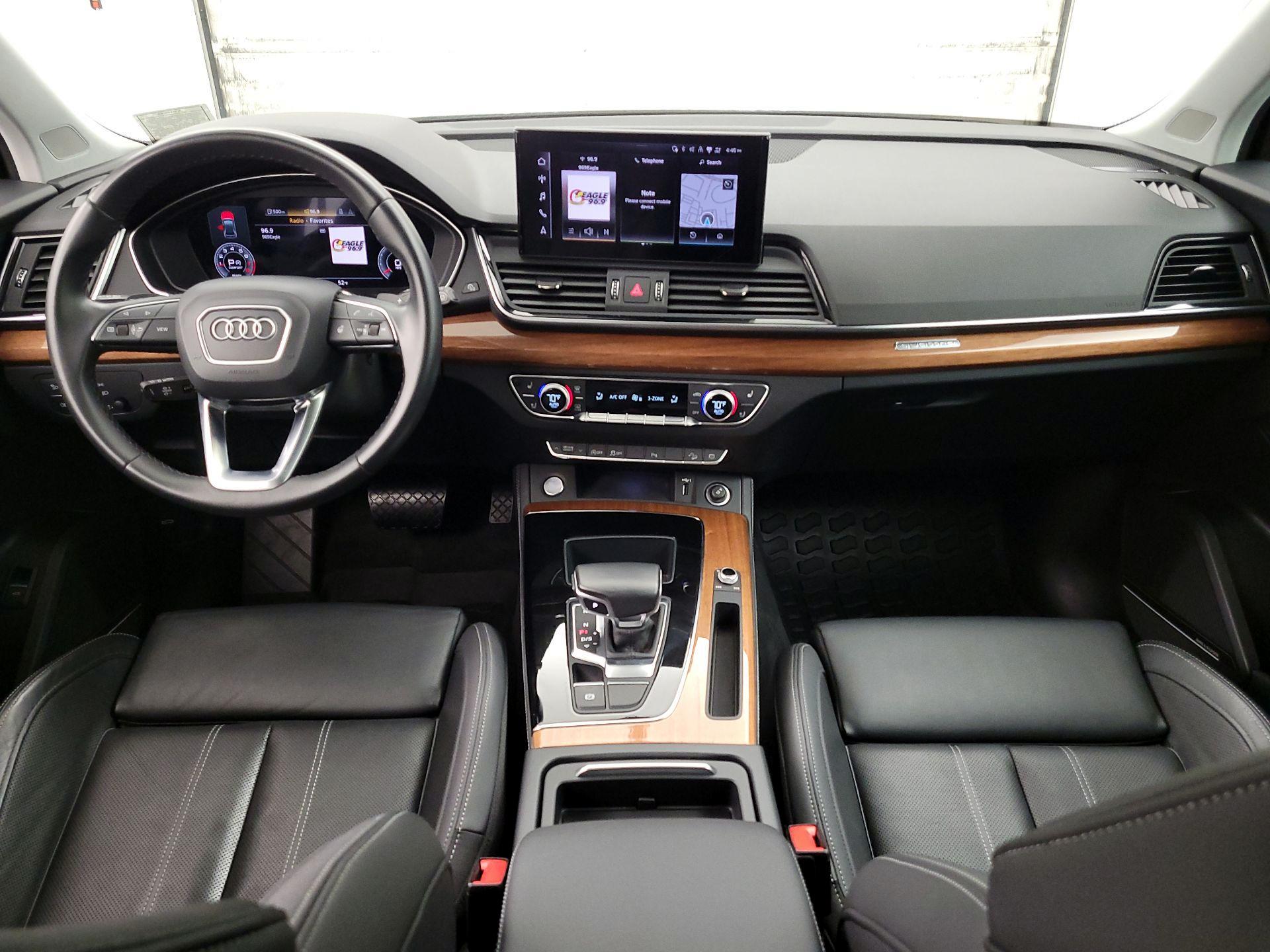 Thumbnail: 2022 Audi Q5 - 9