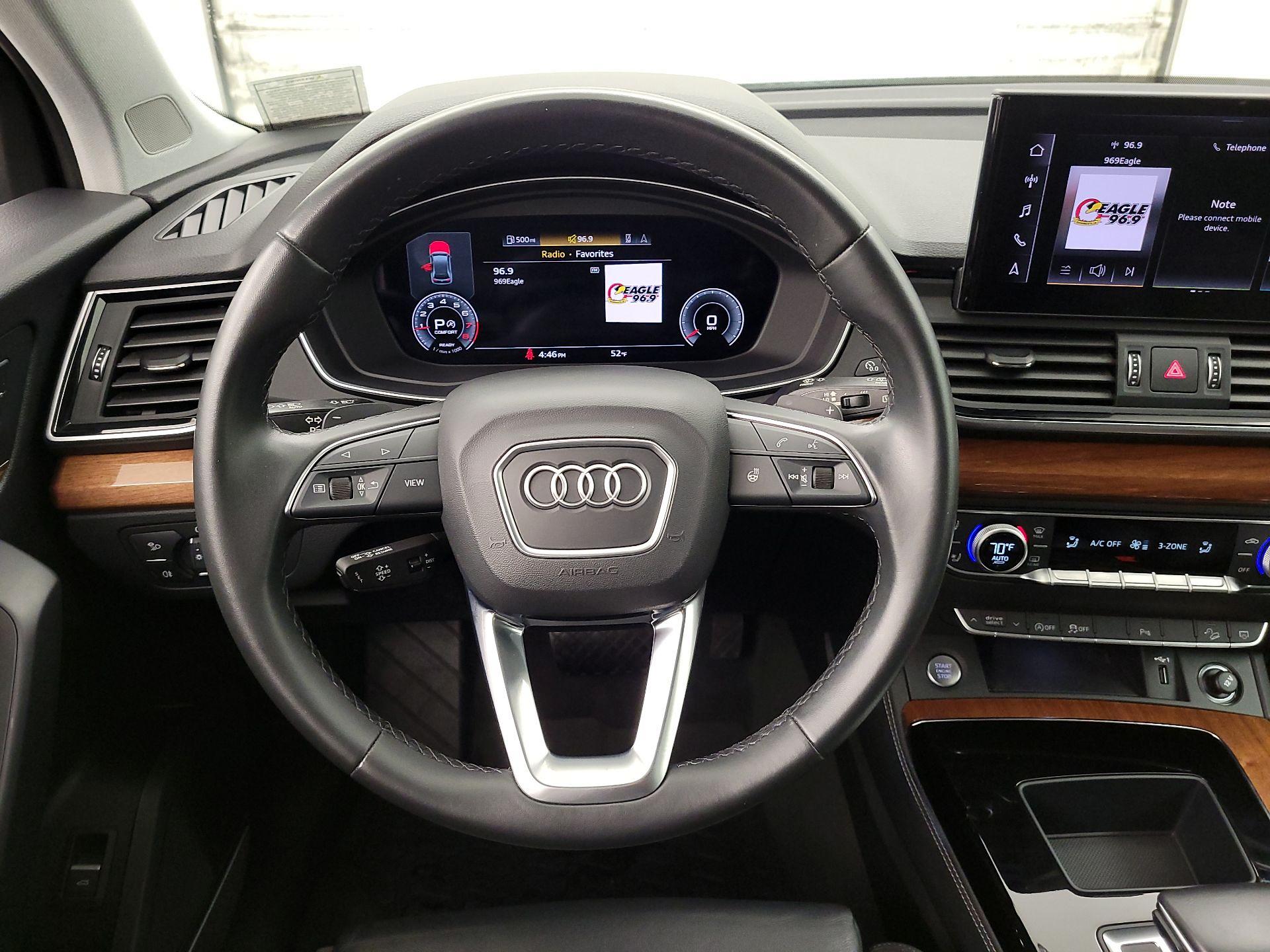 Thumbnail: 2022 Audi Q5 - 10