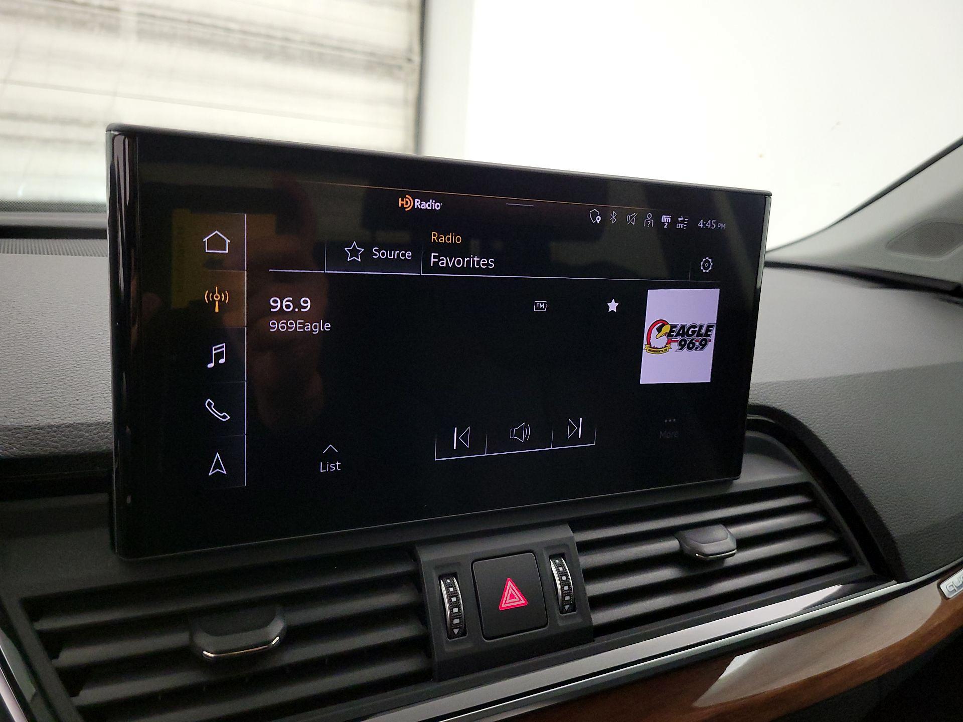 Thumbnail: 2022 Audi Q5 - 16