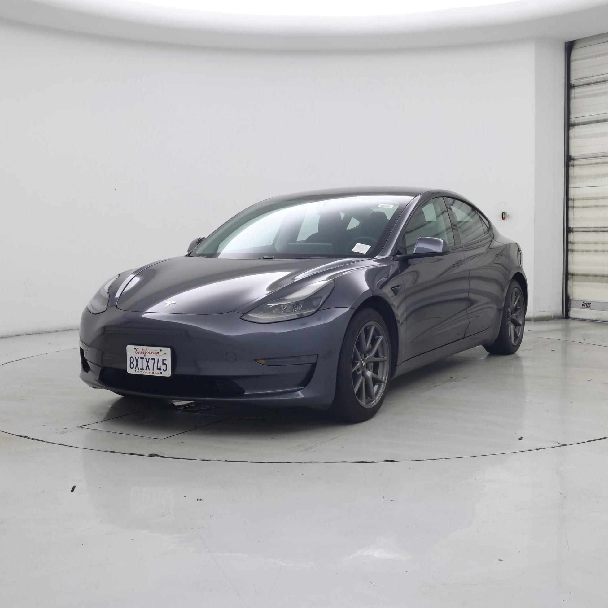 Thumbnail: 2021 Tesla Model 3 - 4