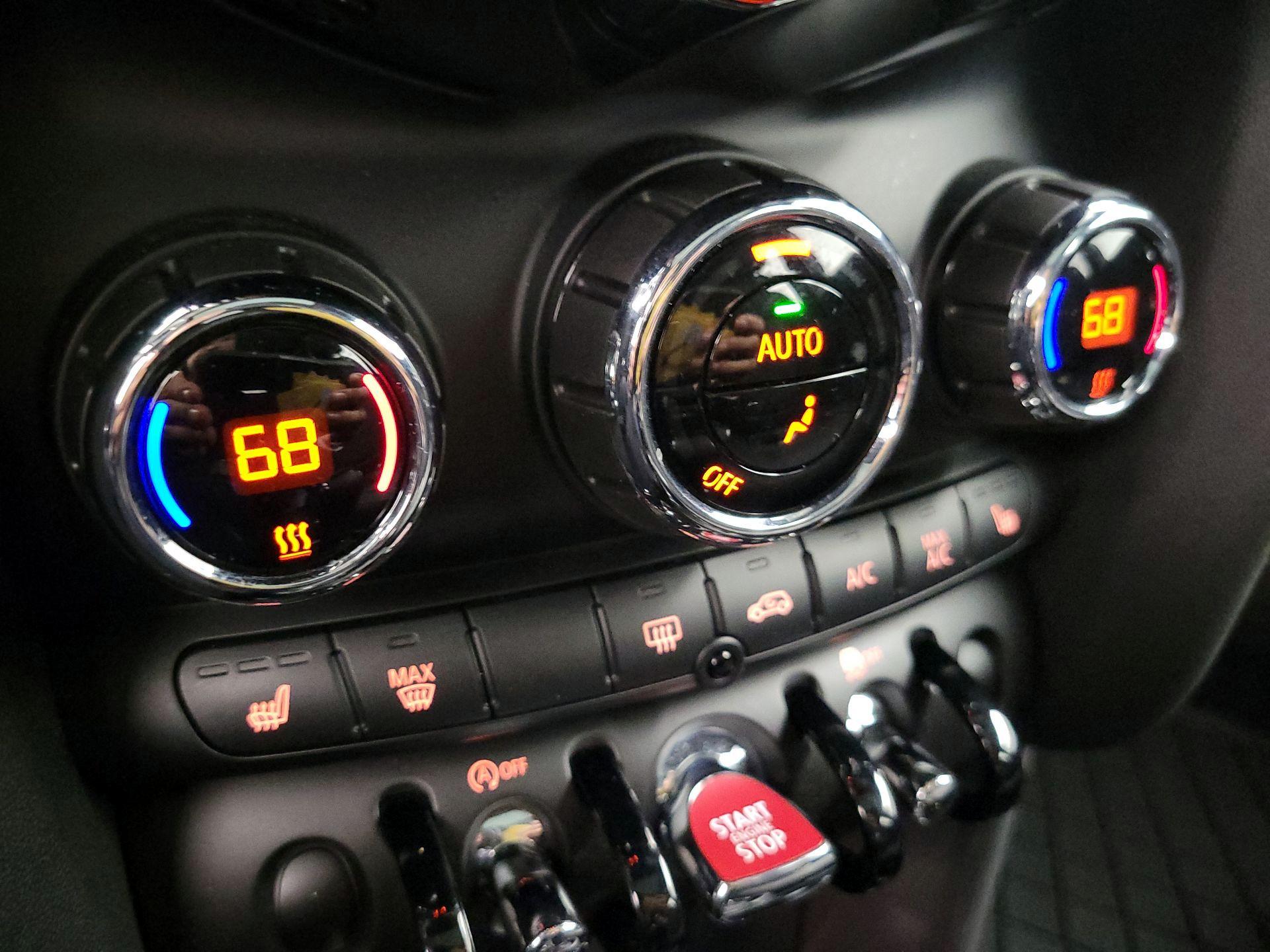 Thumbnail: 2022 MINI Cooper Hardtop - 15