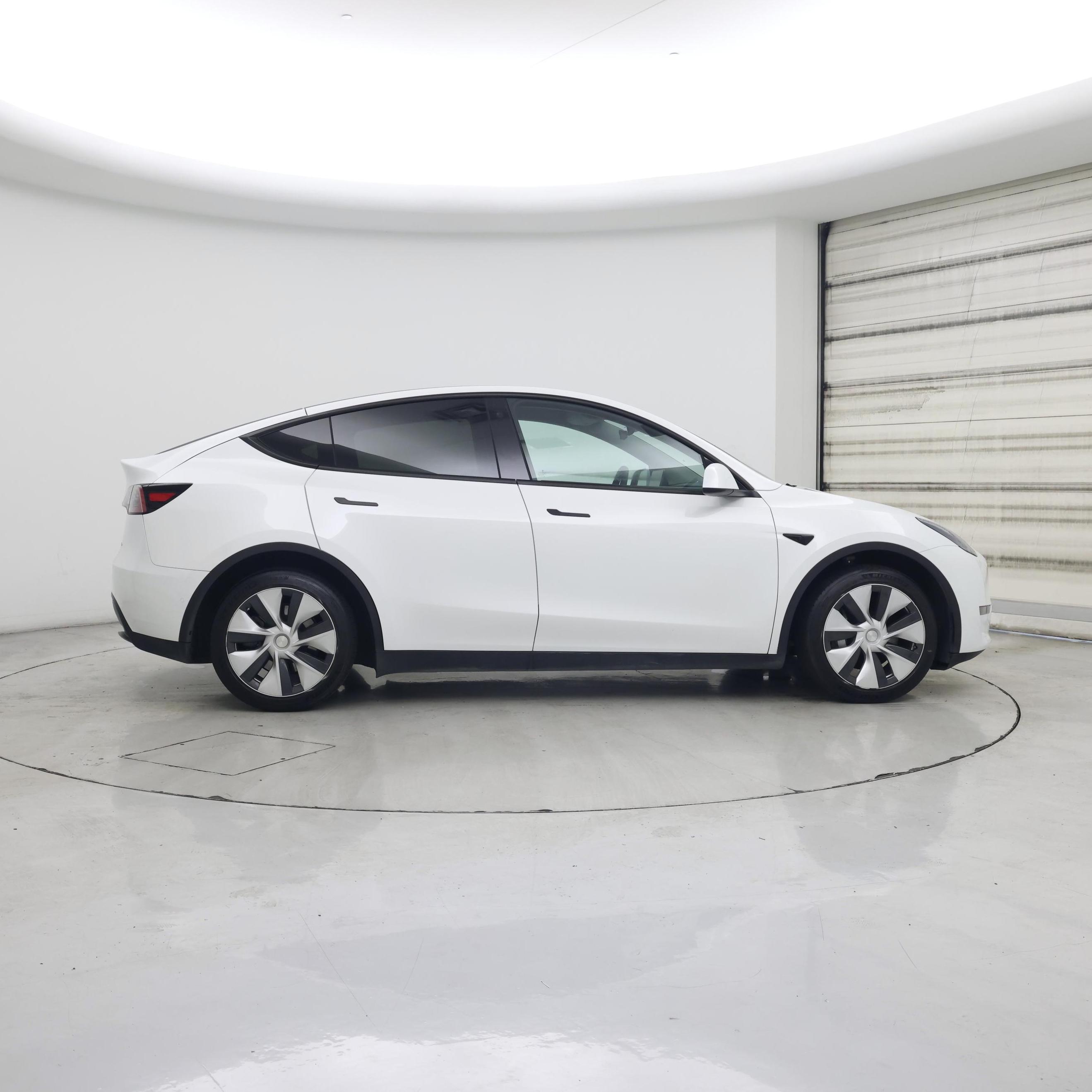 Thumbnail: 2021 Tesla Model Y - 7