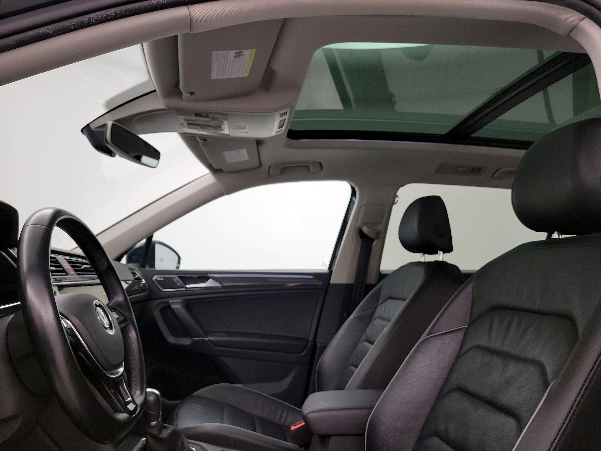 Thumbnail: 2018 Volkswagen Tiguan - 19