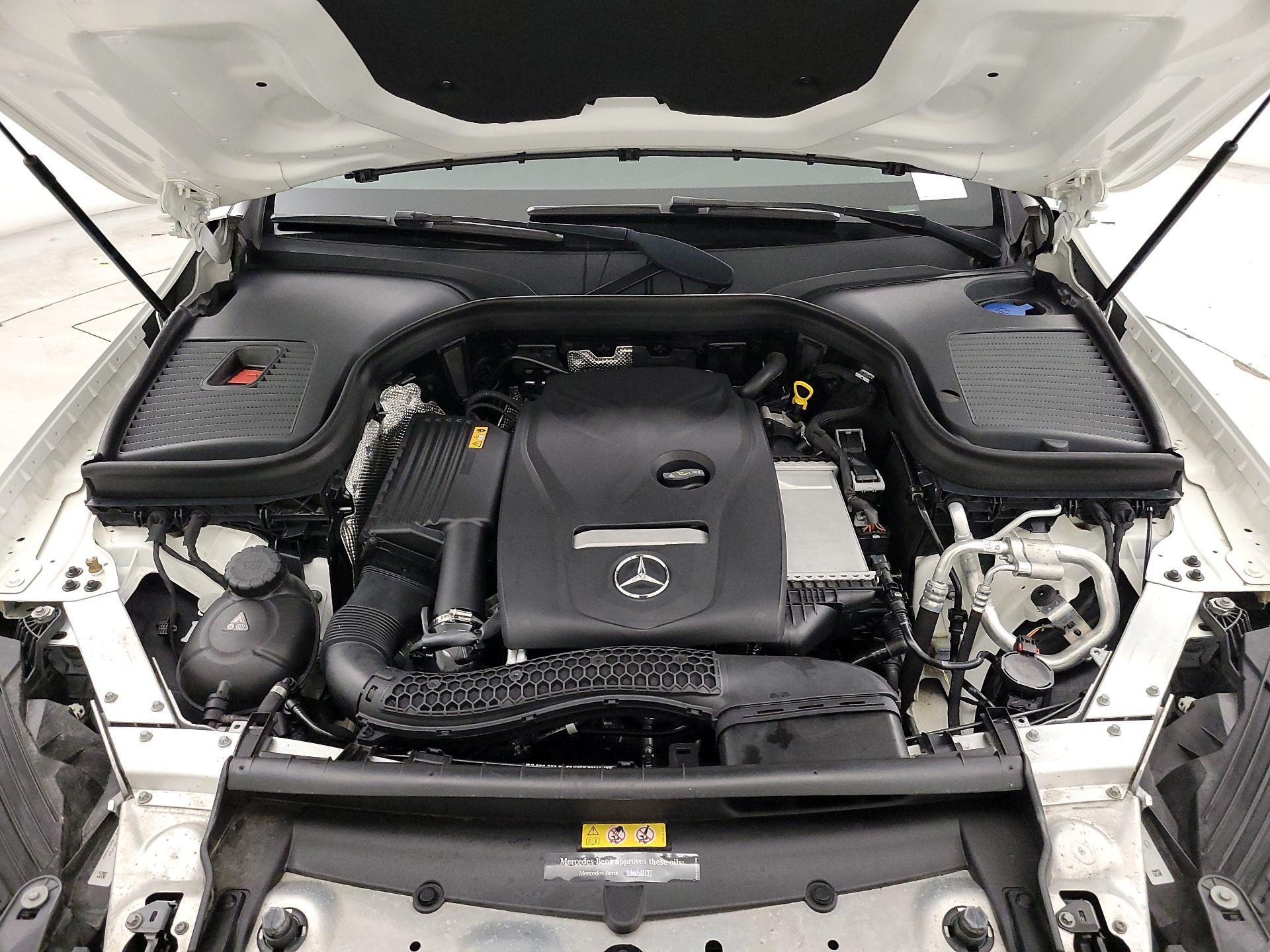 Thumbnail: 2018 Mercedes-Benz GLC - 20