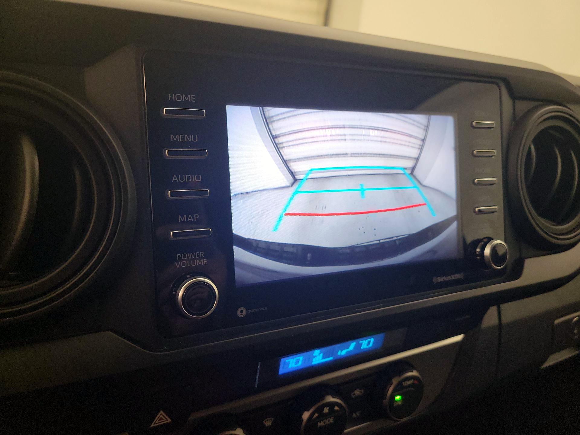 Thumbnail: 2021 Toyota Tacoma - 14