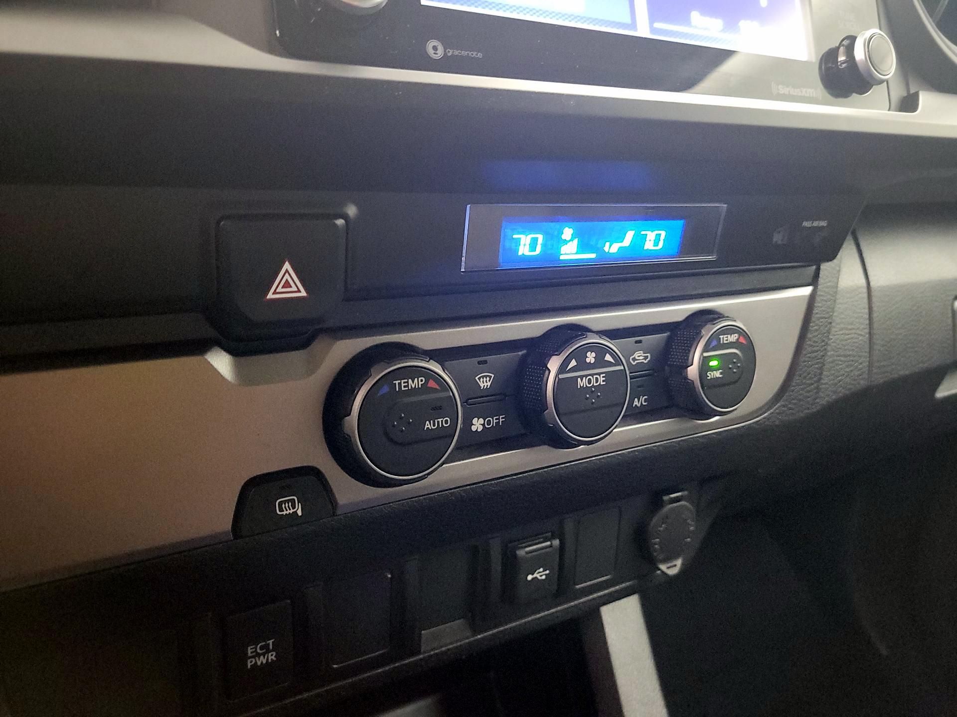 Thumbnail: 2021 Toyota Tacoma - 16