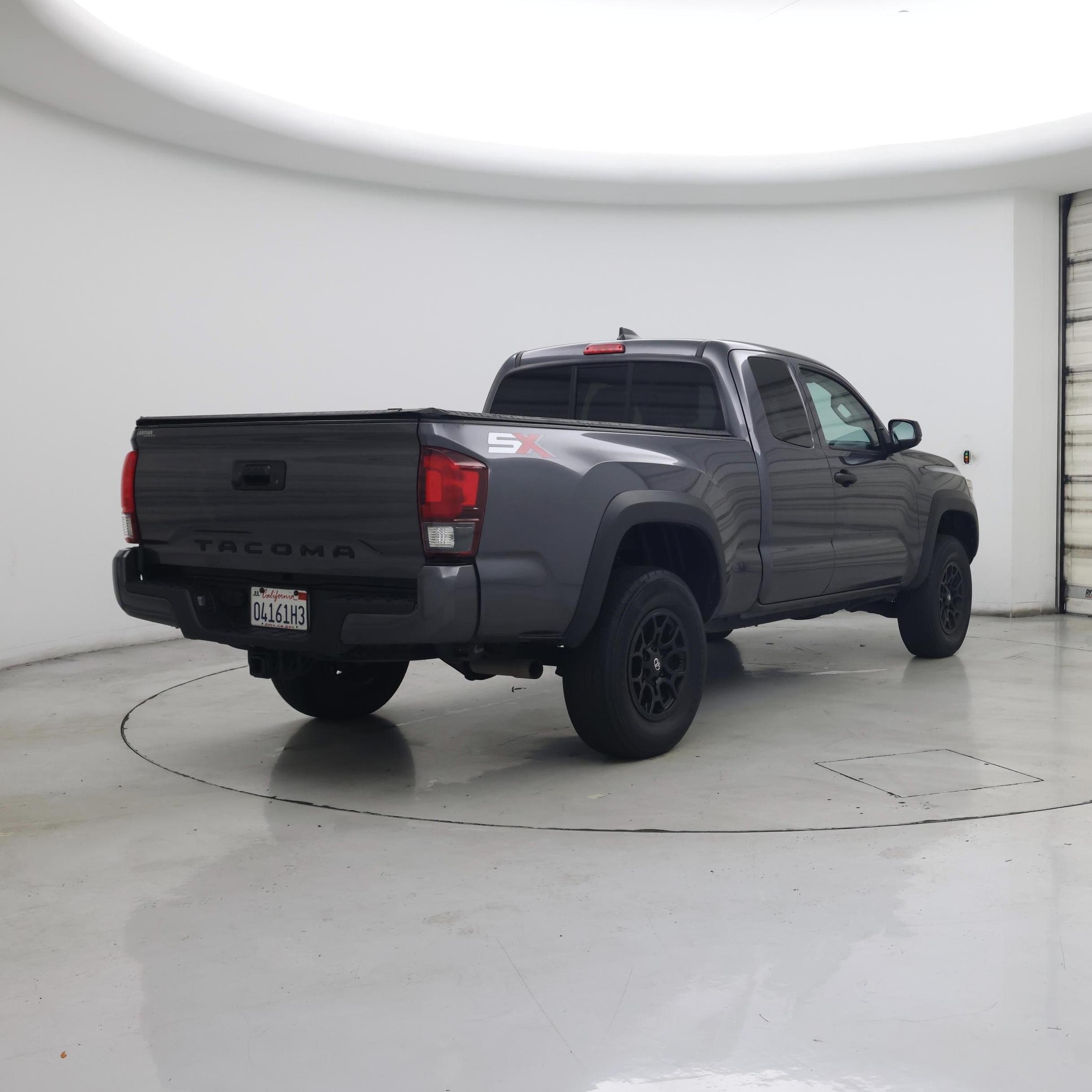 Thumbnail: 2021 Toyota Tacoma - 8