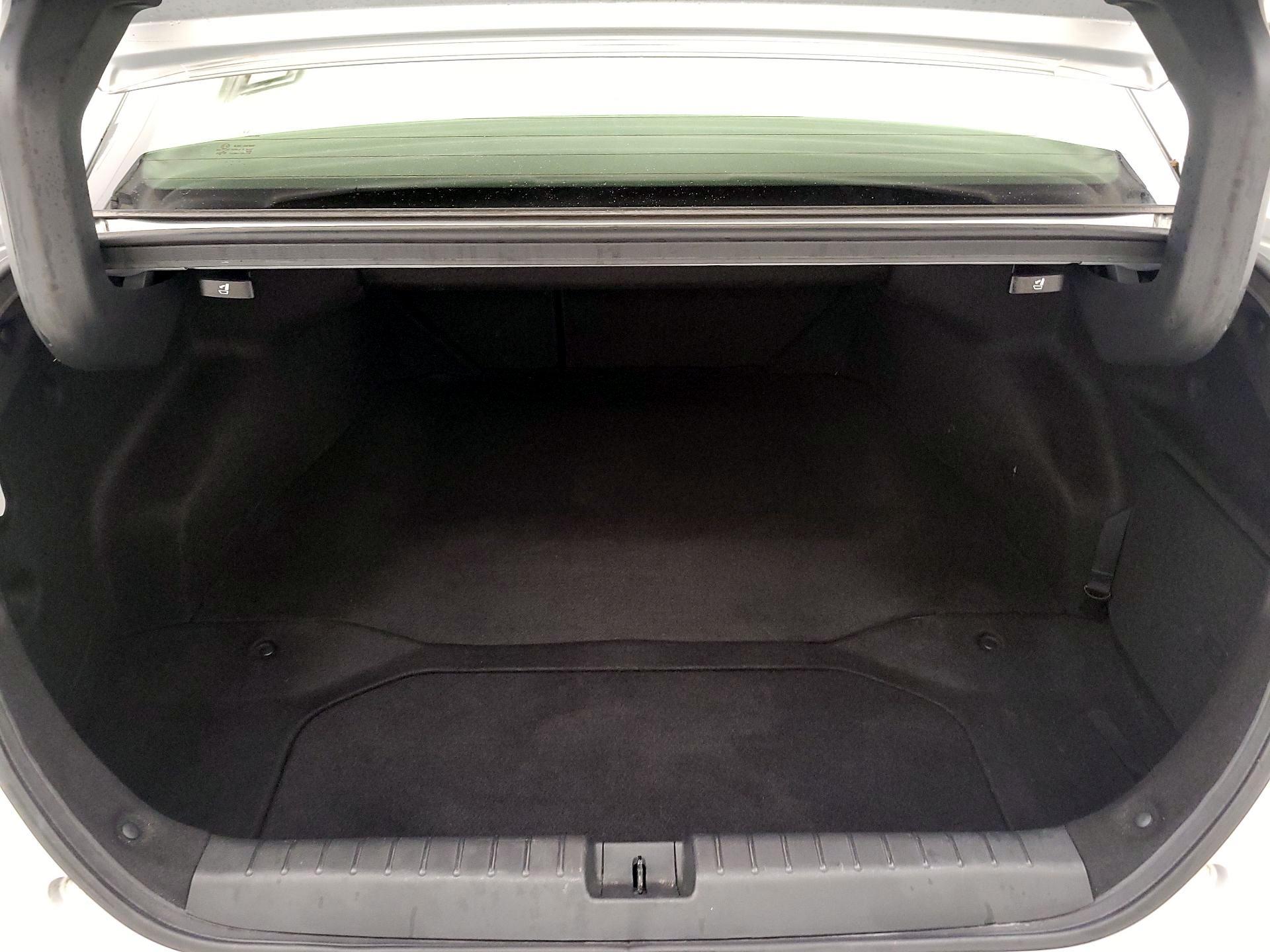 Thumbnail: 2018 Honda Clarity - 17