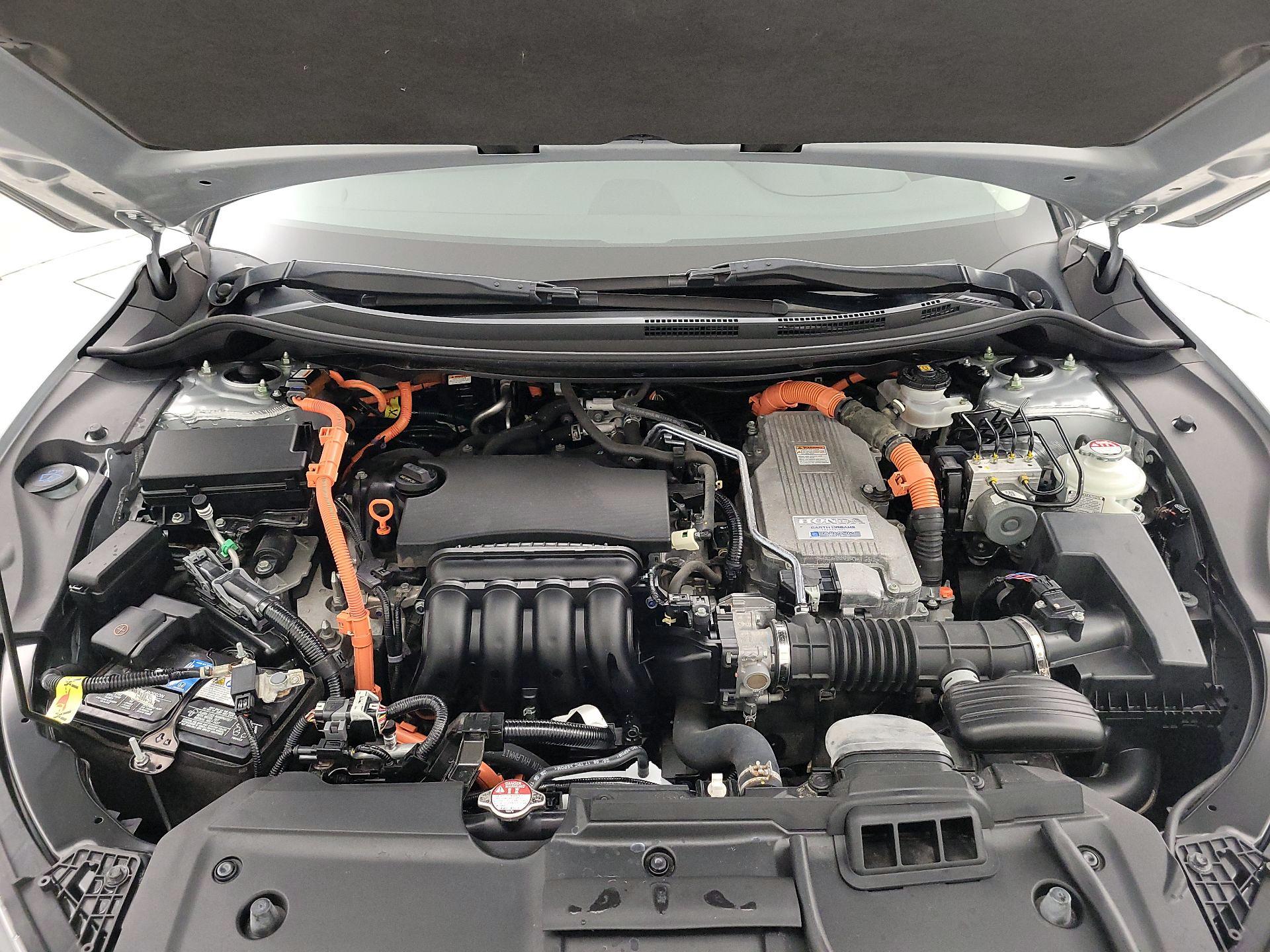 Thumbnail: 2018 Honda Clarity - 18