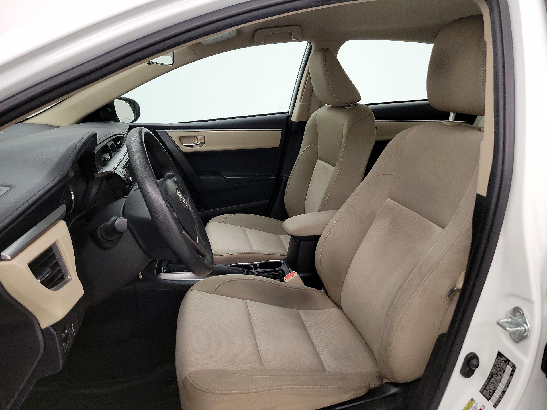 Thumbnail: 2015 Toyota Corolla - 11