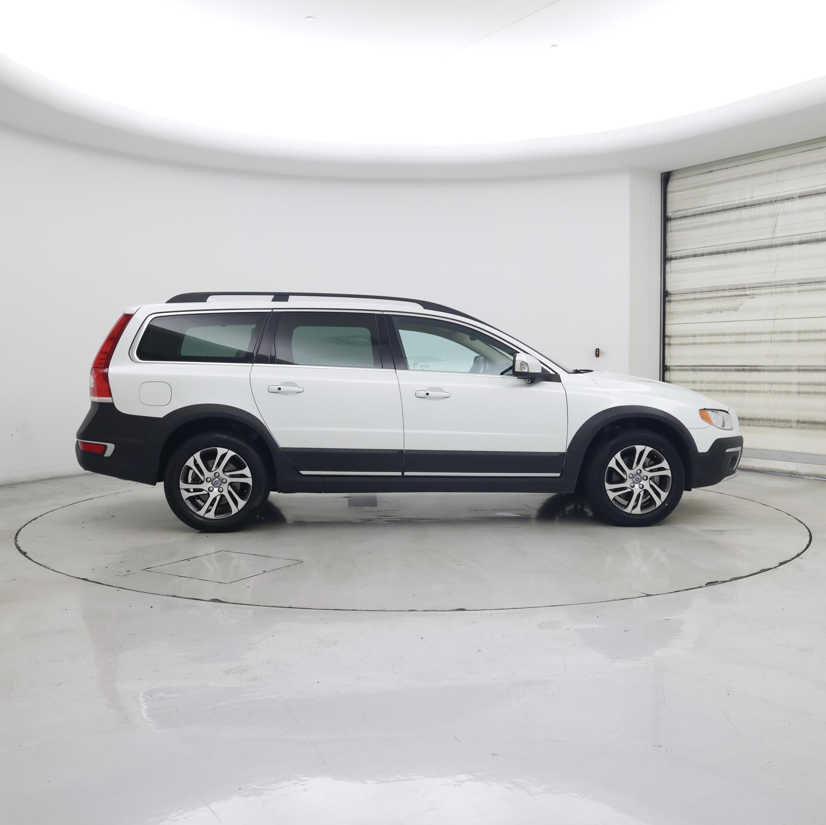 Thumbnail: 2015 Volvo XC70 - 7