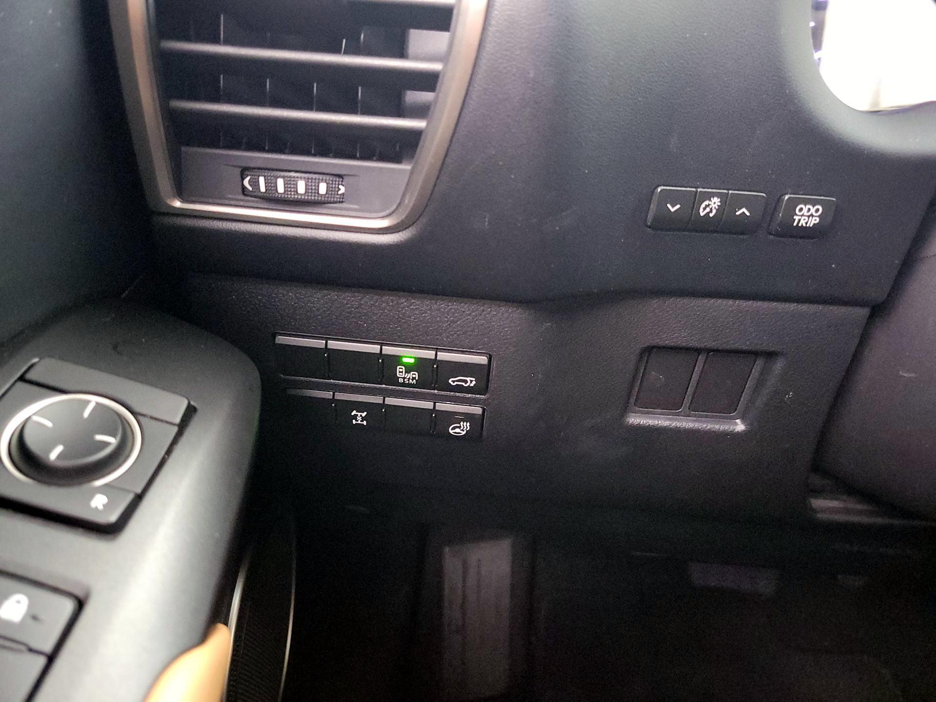 Thumbnail: 2016 Lexus NX - 13