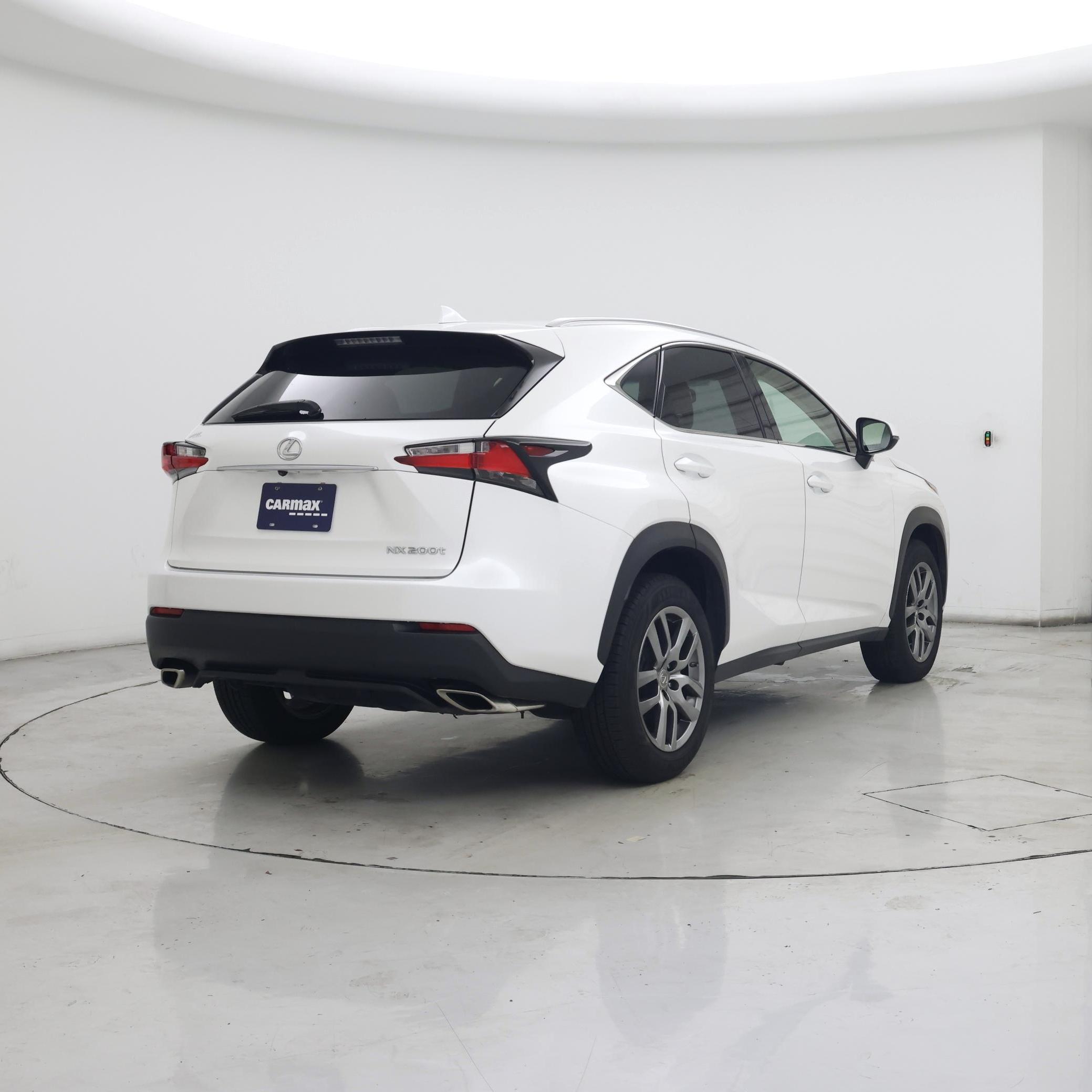 Thumbnail: 2016 Lexus NX - 8