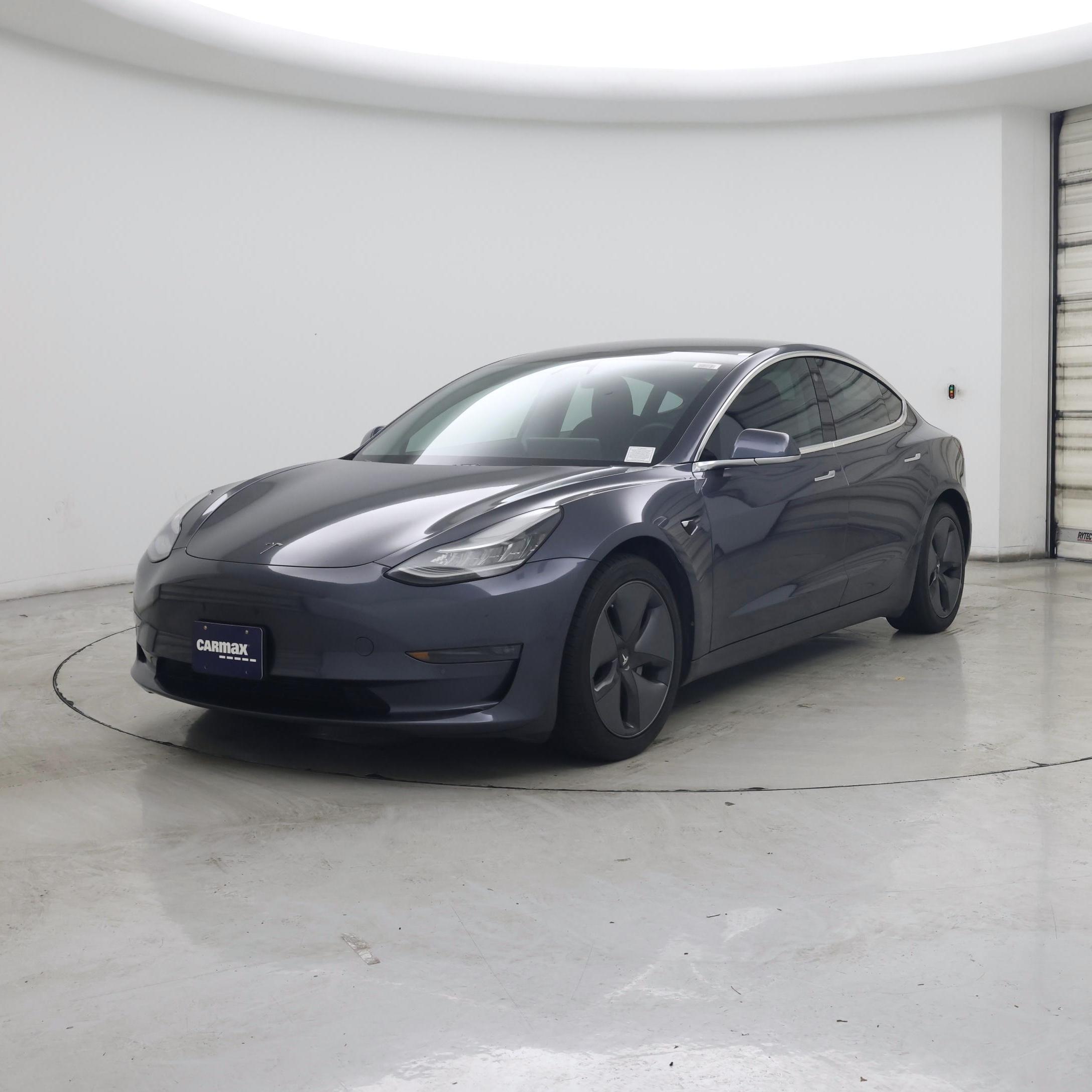 Thumbnail: 2020 Tesla Model 3 - 4