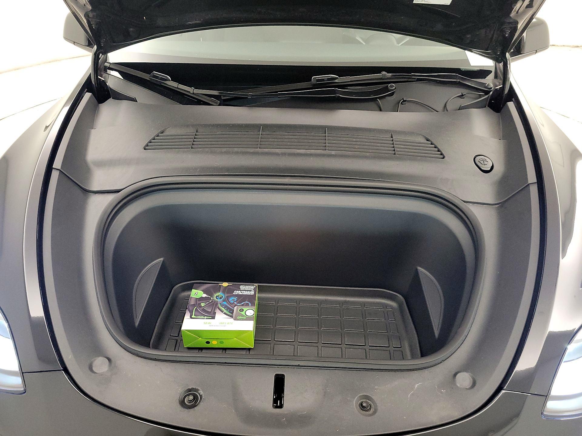 Thumbnail: 2025 Tesla Model Y - 20