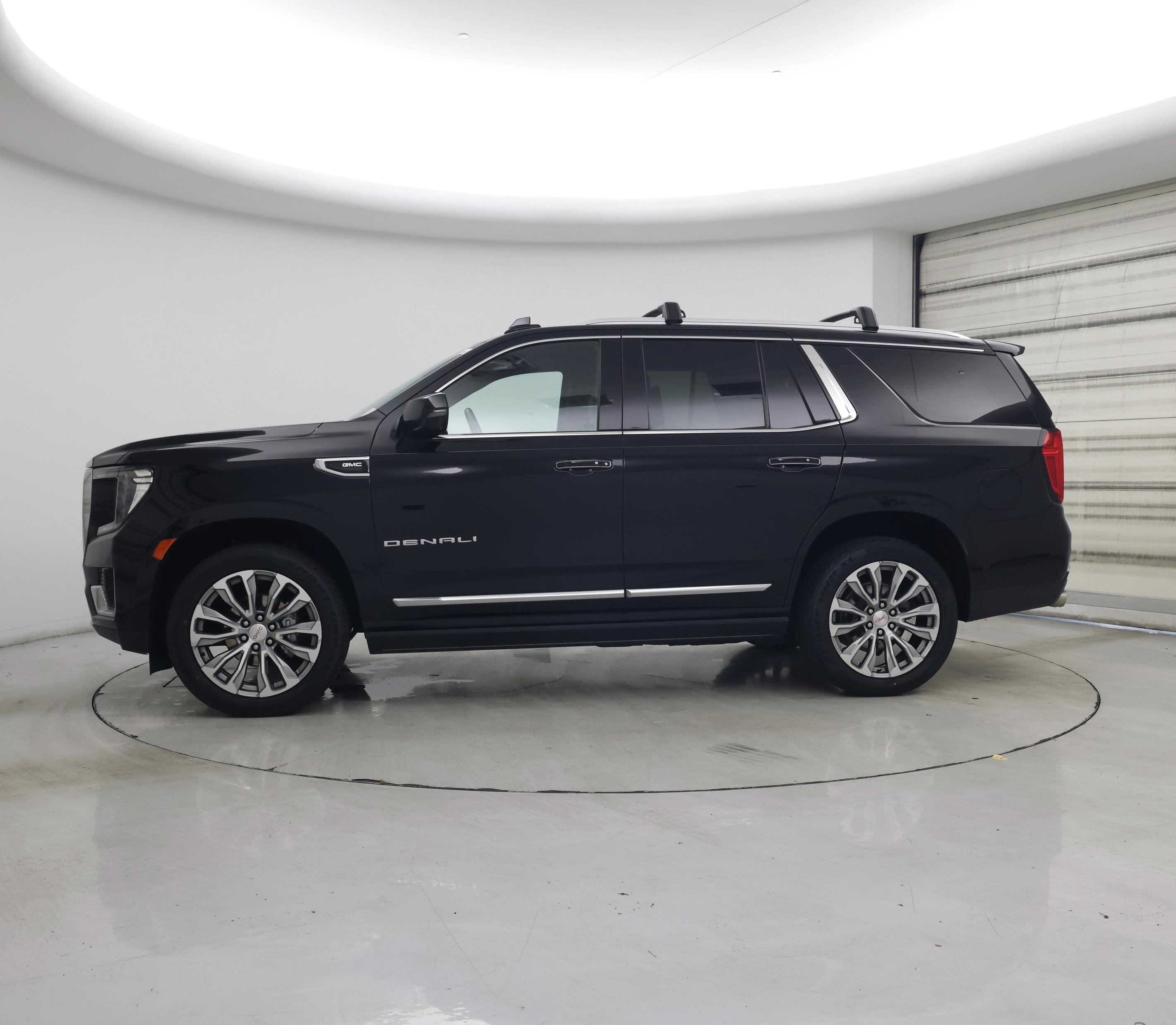 Thumbnail: 2021 GMC Yukon - 3