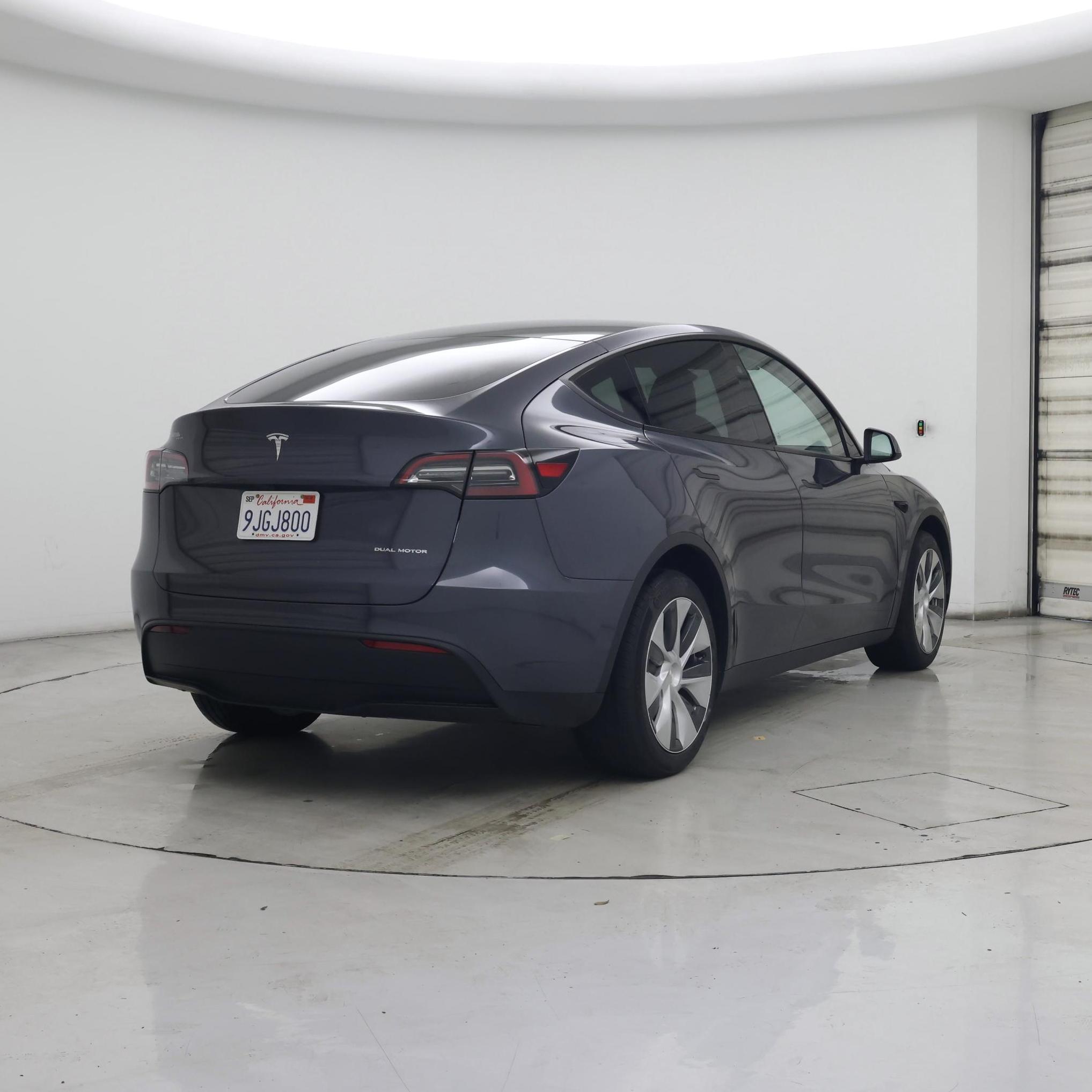 Thumbnail: 2023 Tesla Model Y - 8