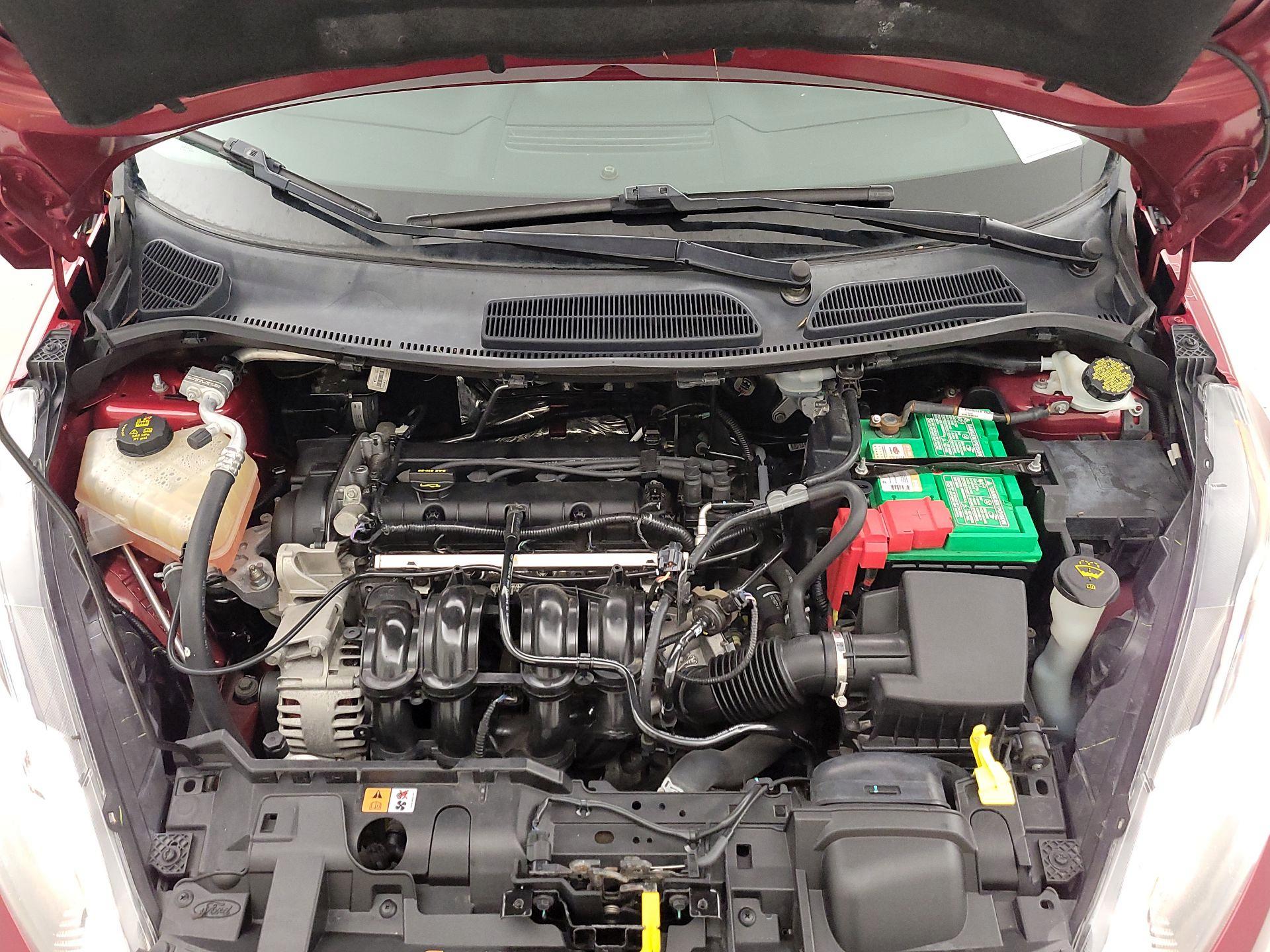 Thumbnail: 2015 Ford Fiesta - 19