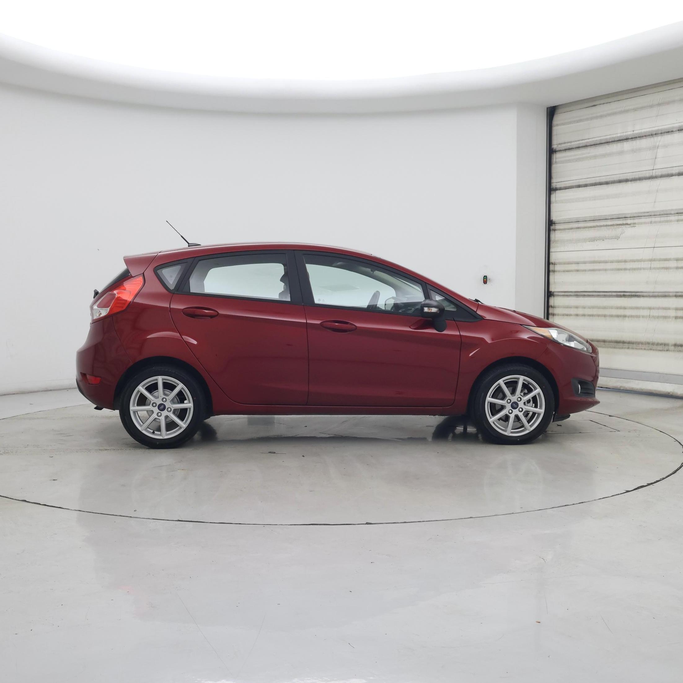 Thumbnail: 2015 Ford Fiesta - 7