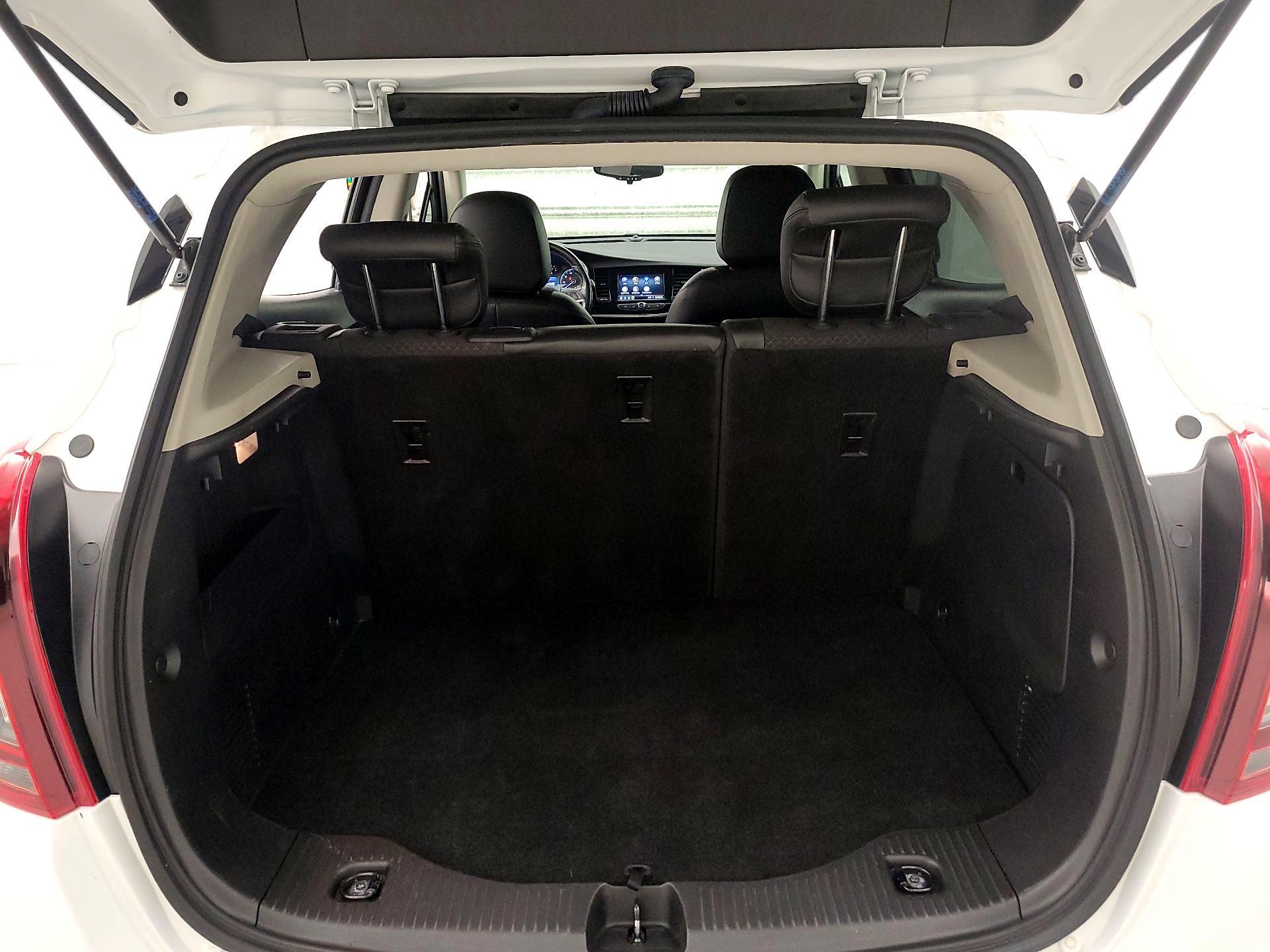 Thumbnail: 2021 Buick Encore - 19